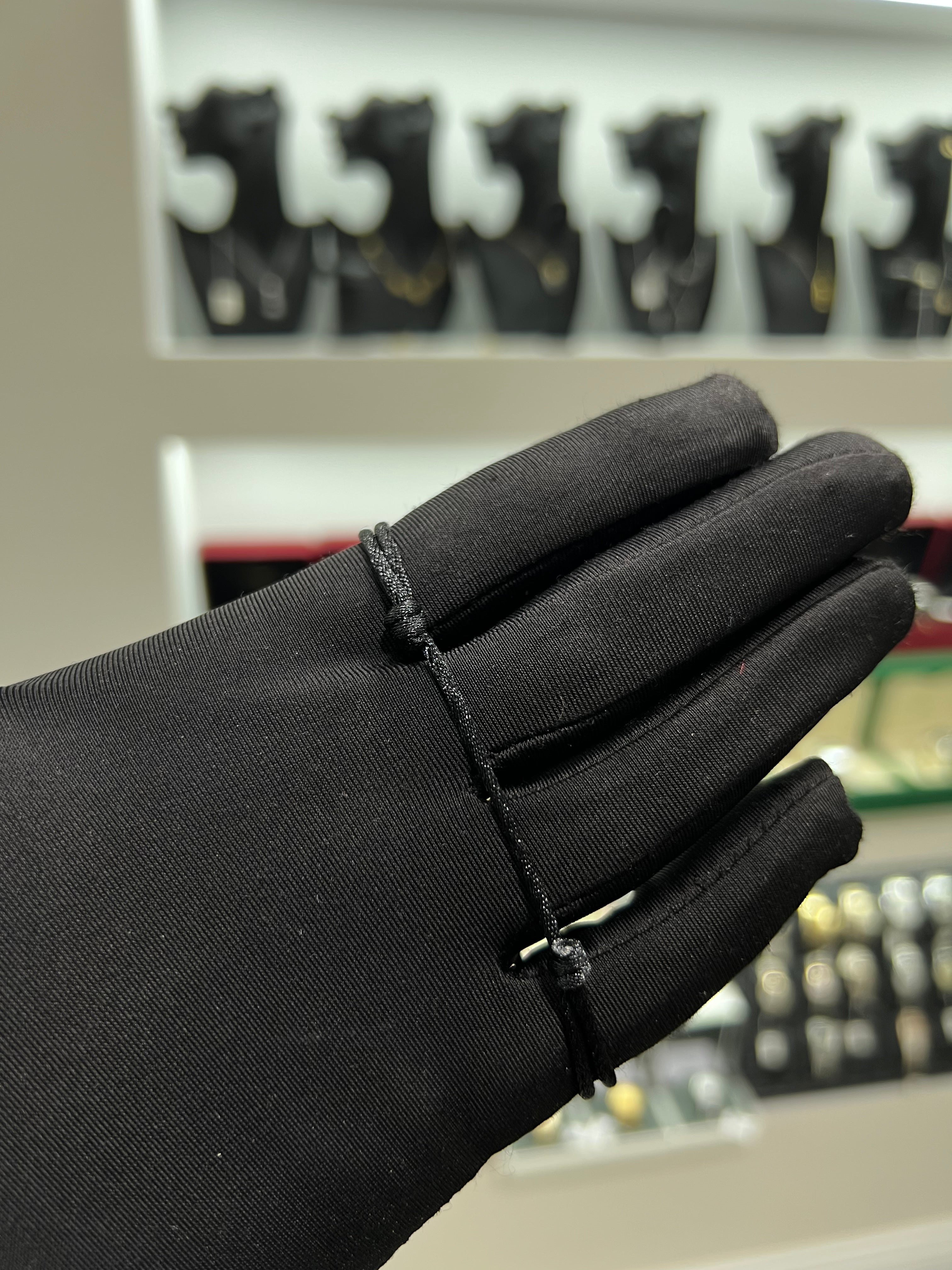 سوار خيط Prada اسود