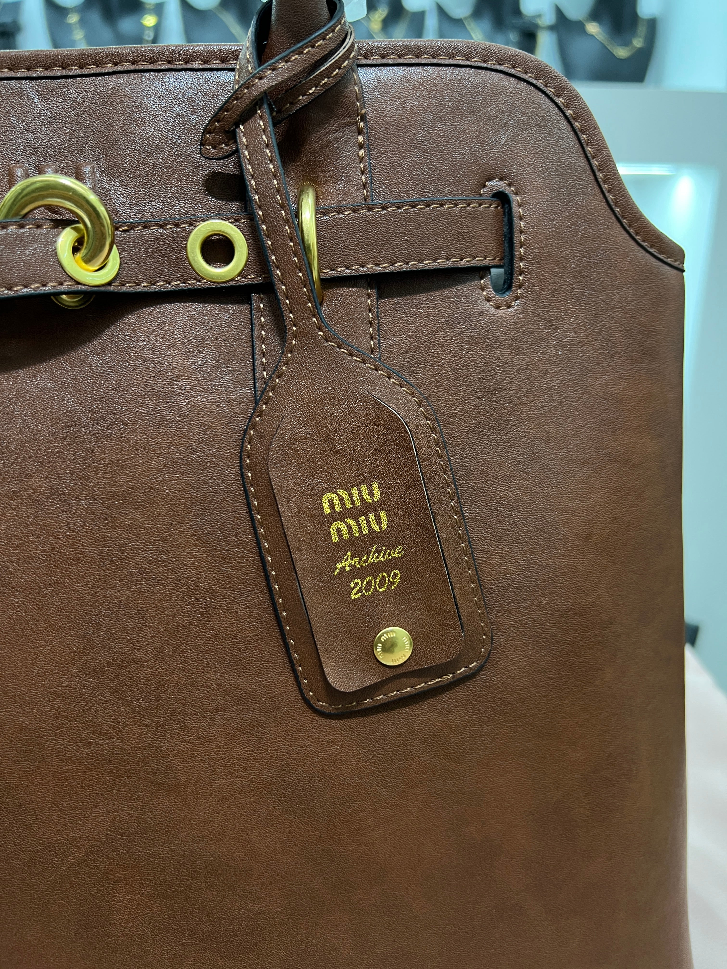 Archive Leather Top-Handle Cognac Brown Bag