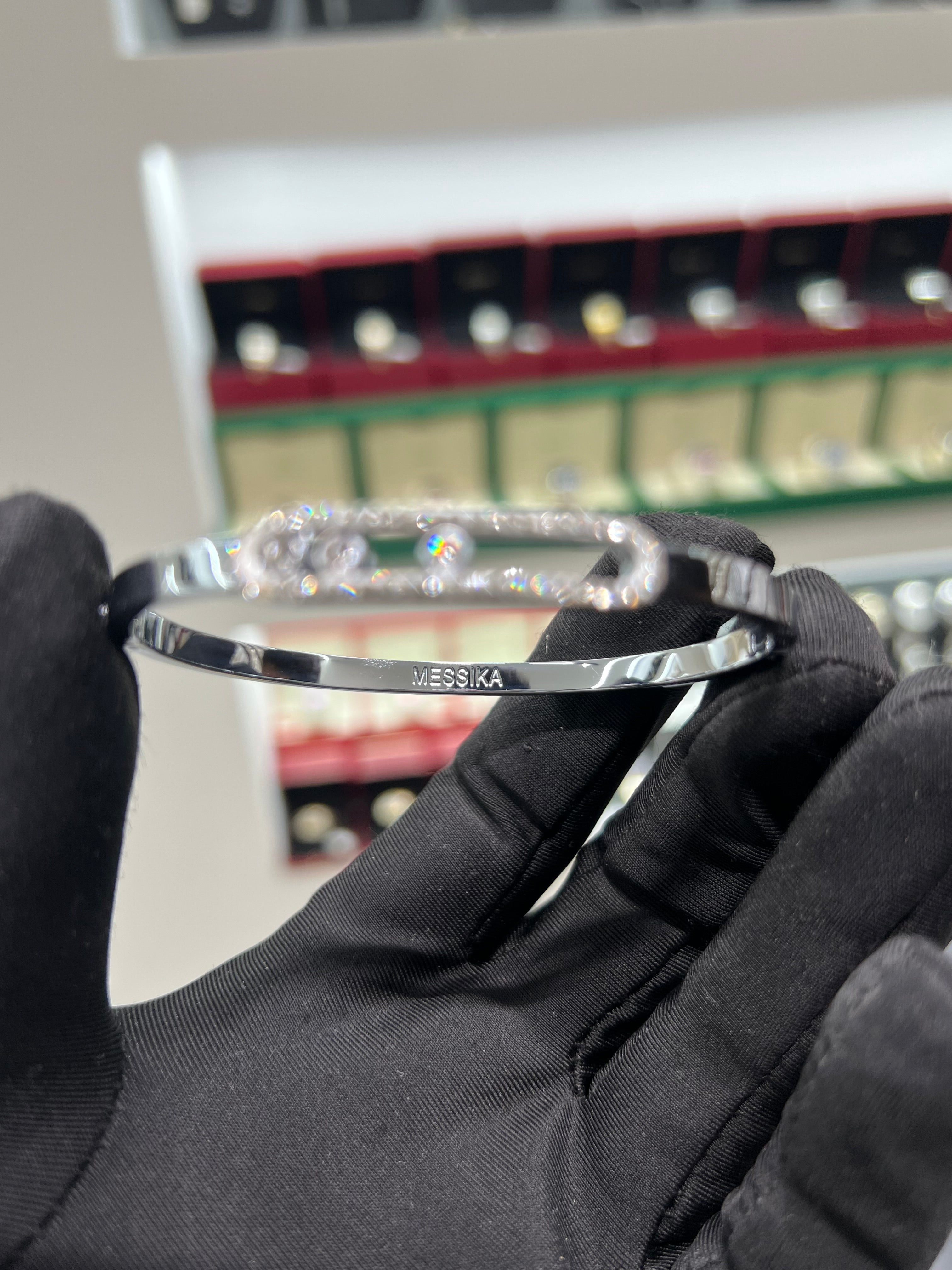 سوار ميسيكا فضي مرصع