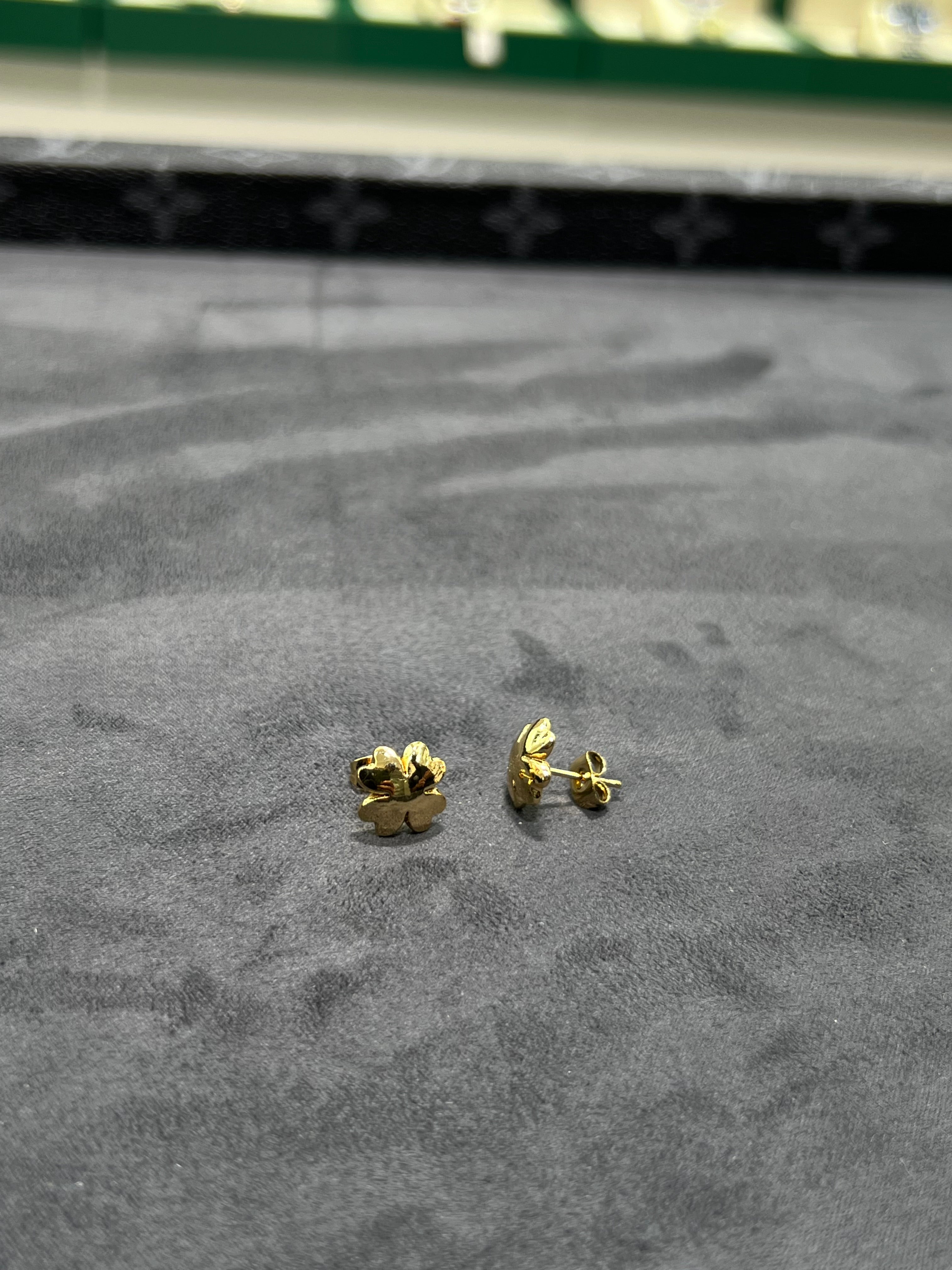 أقراط أذن ورقة الحظ بريمه