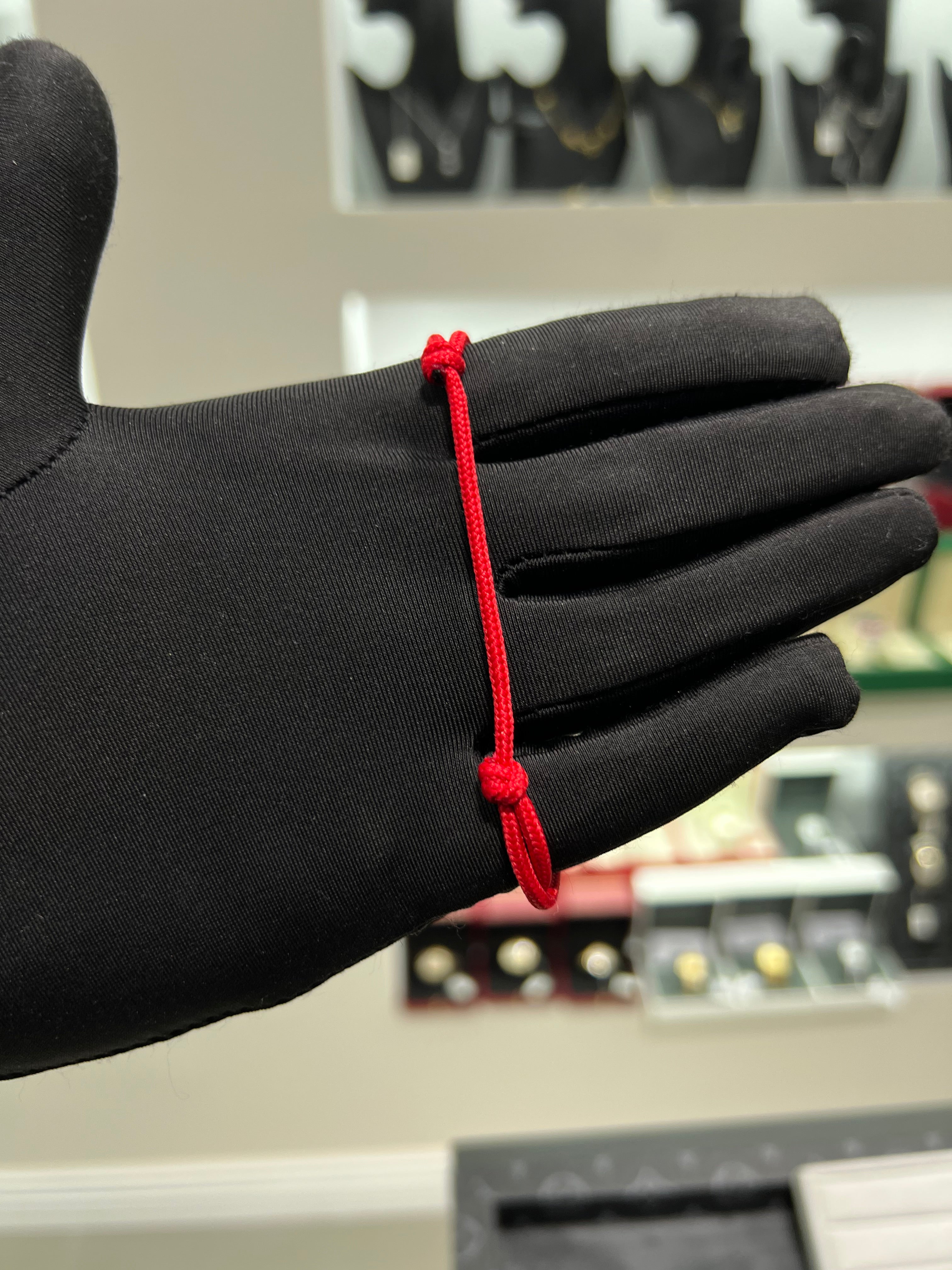 سوار خيط ميسيكا صغيره احمر