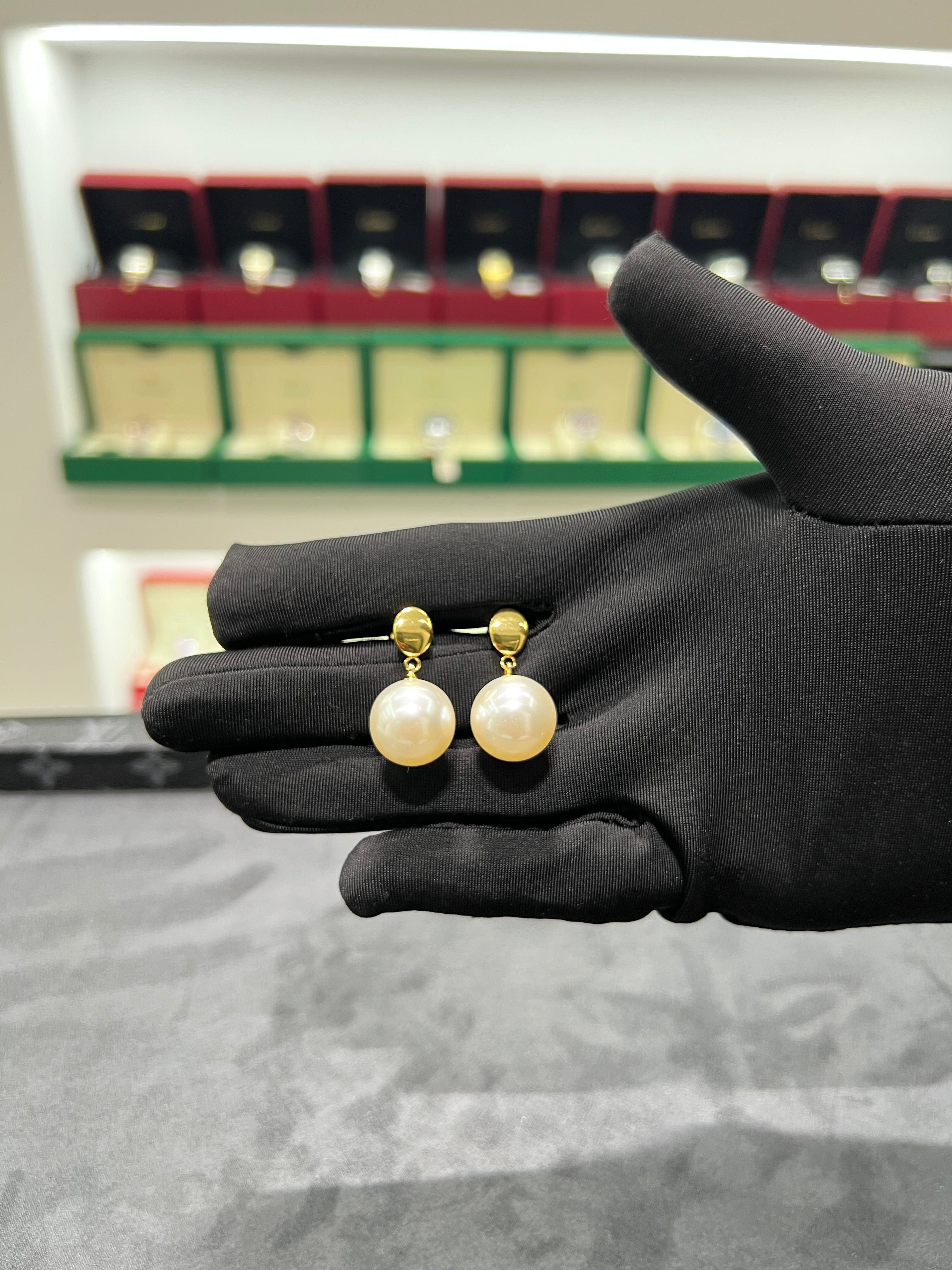 أقراط أذن لؤلؤ