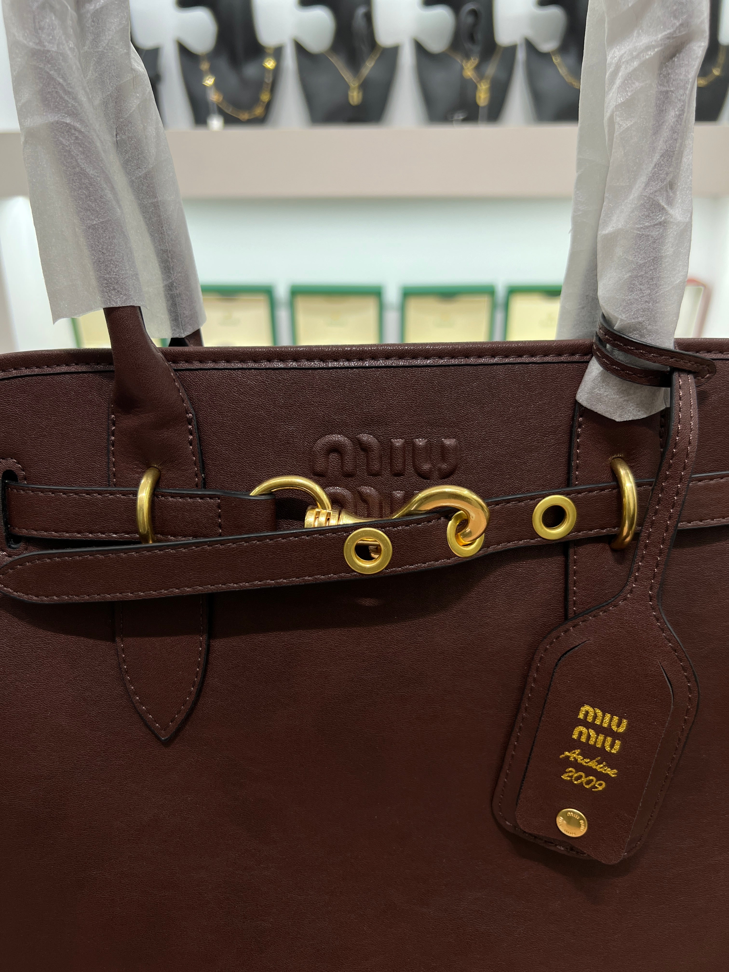 Archive Leather Top-Handle – Dark Brown