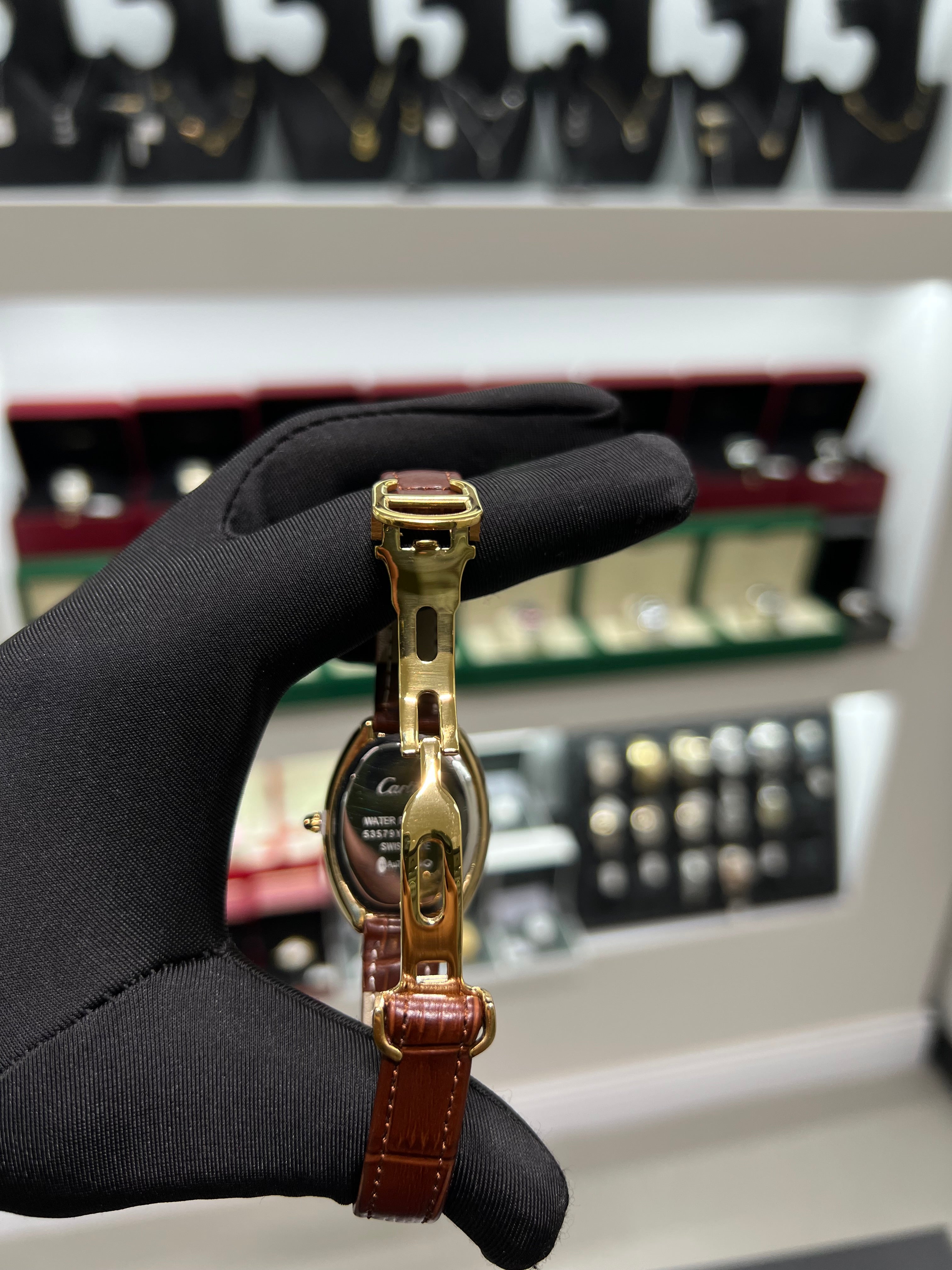 ساعة كارتير بينوار جلد بني