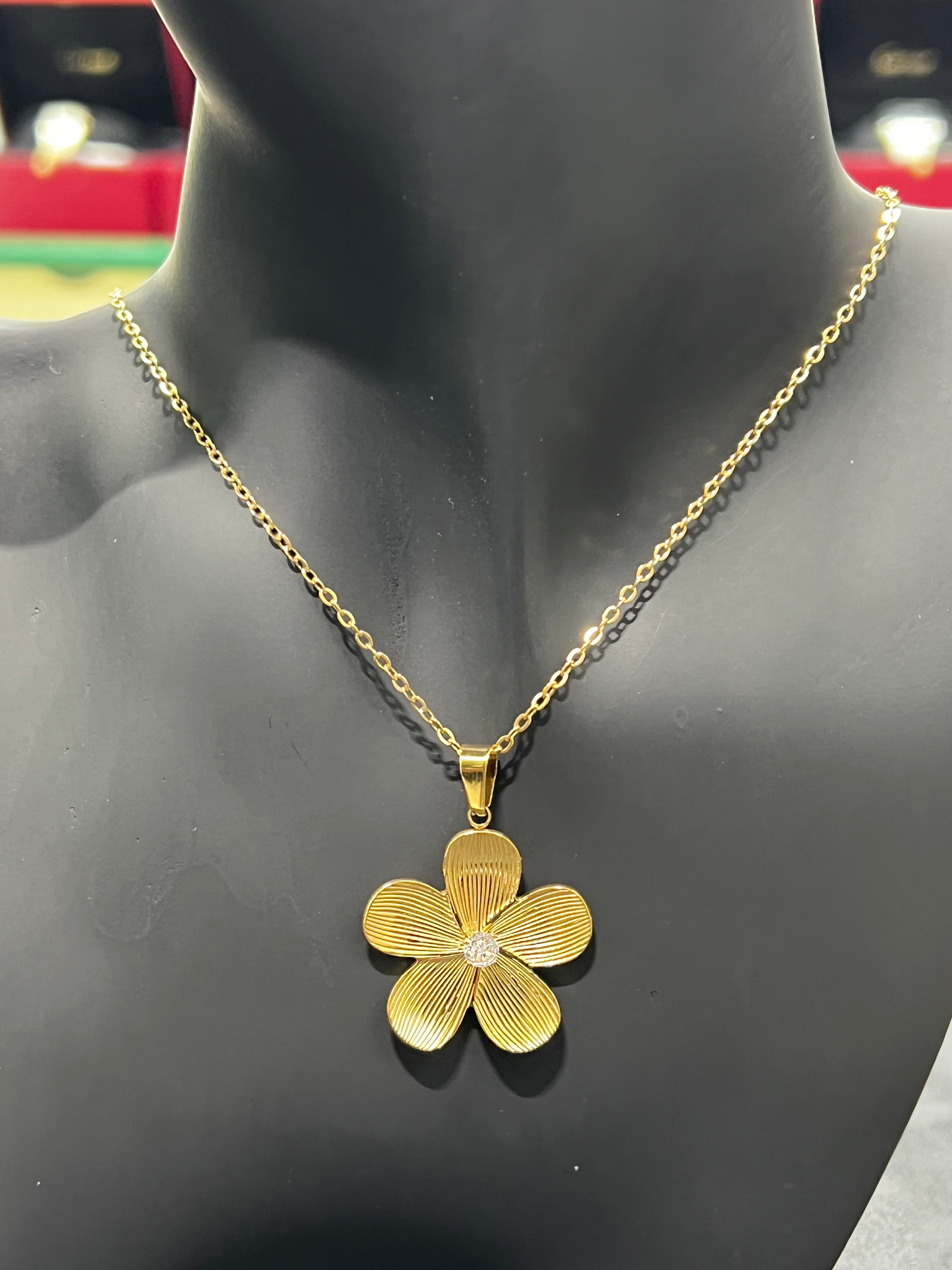 سلسال الورده الكبيره