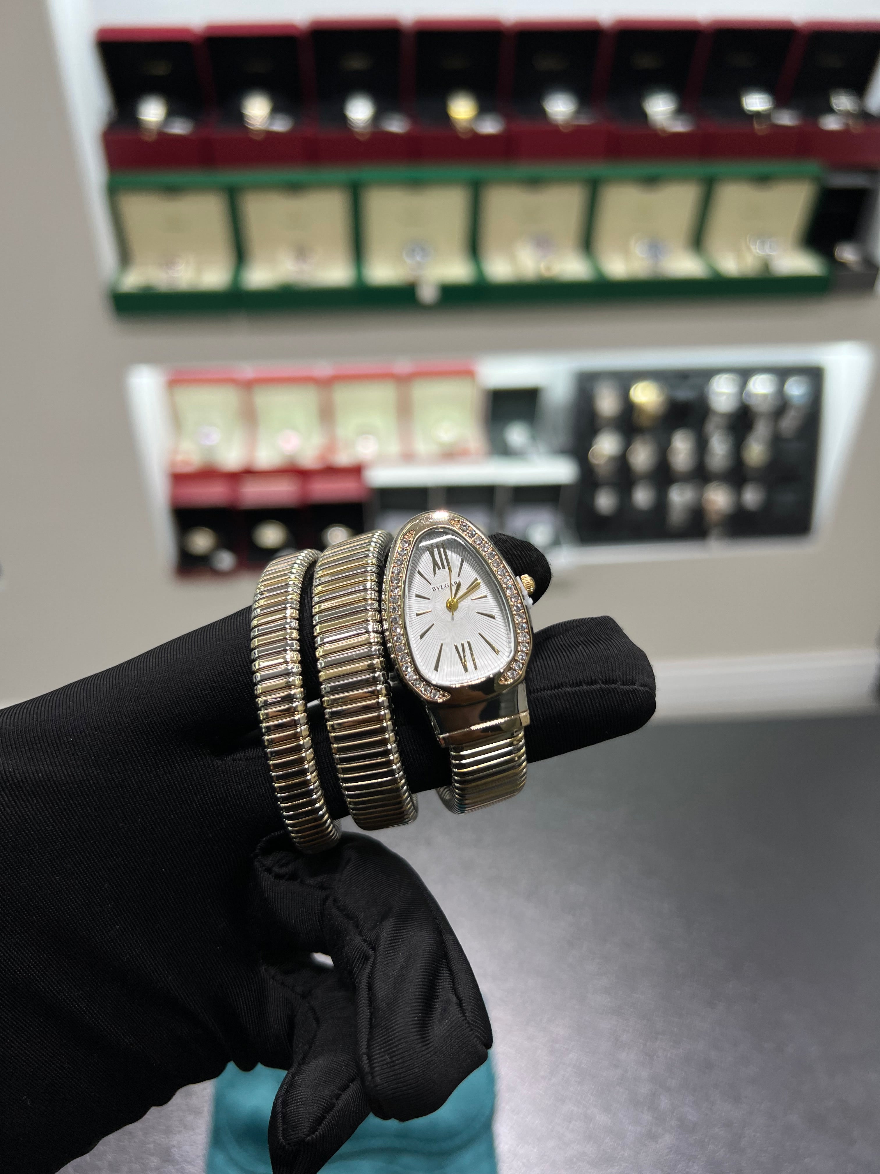 Serpenti in gold & silver (من دون علبه)