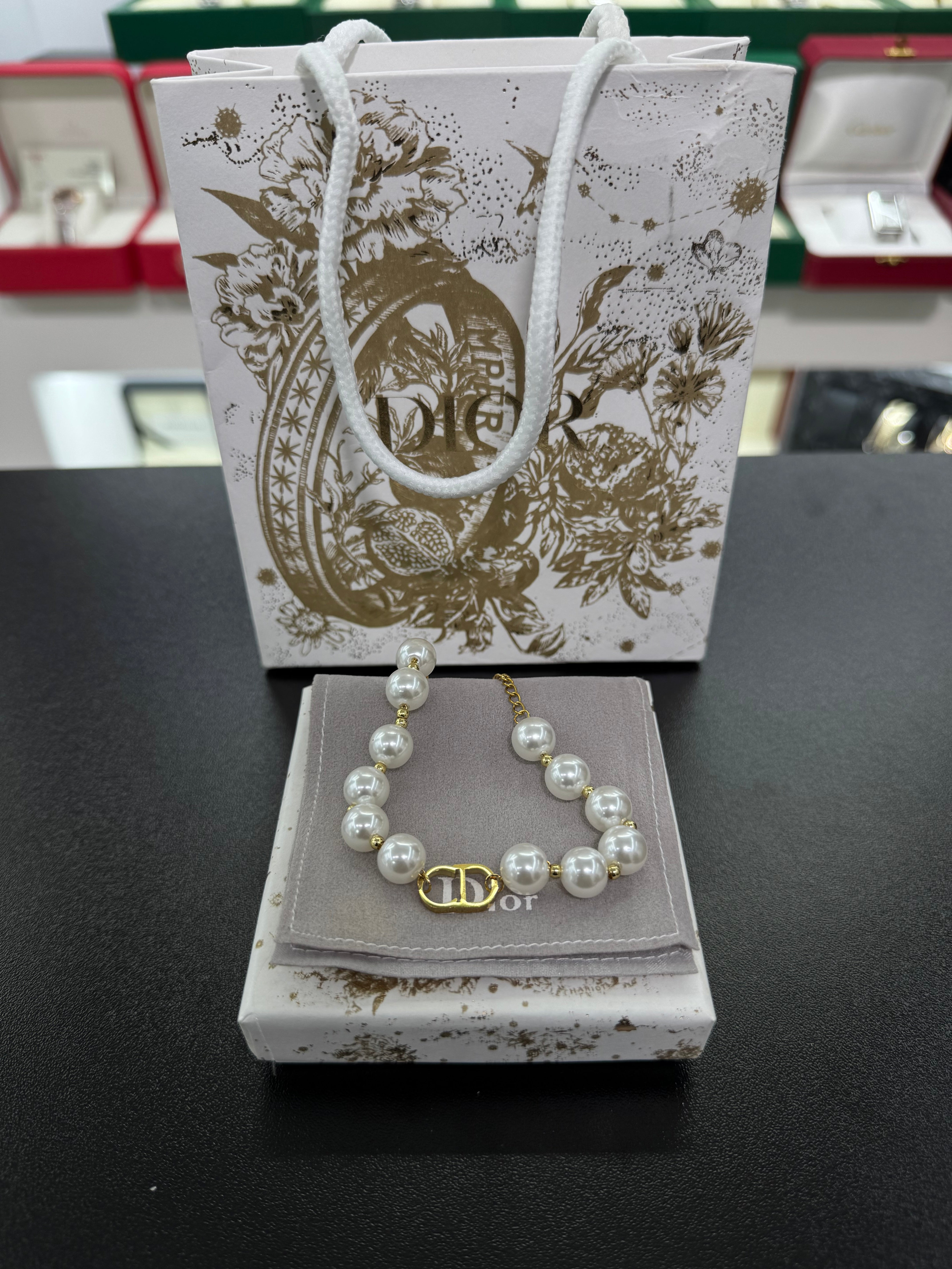 انسيال CD لؤلؤ