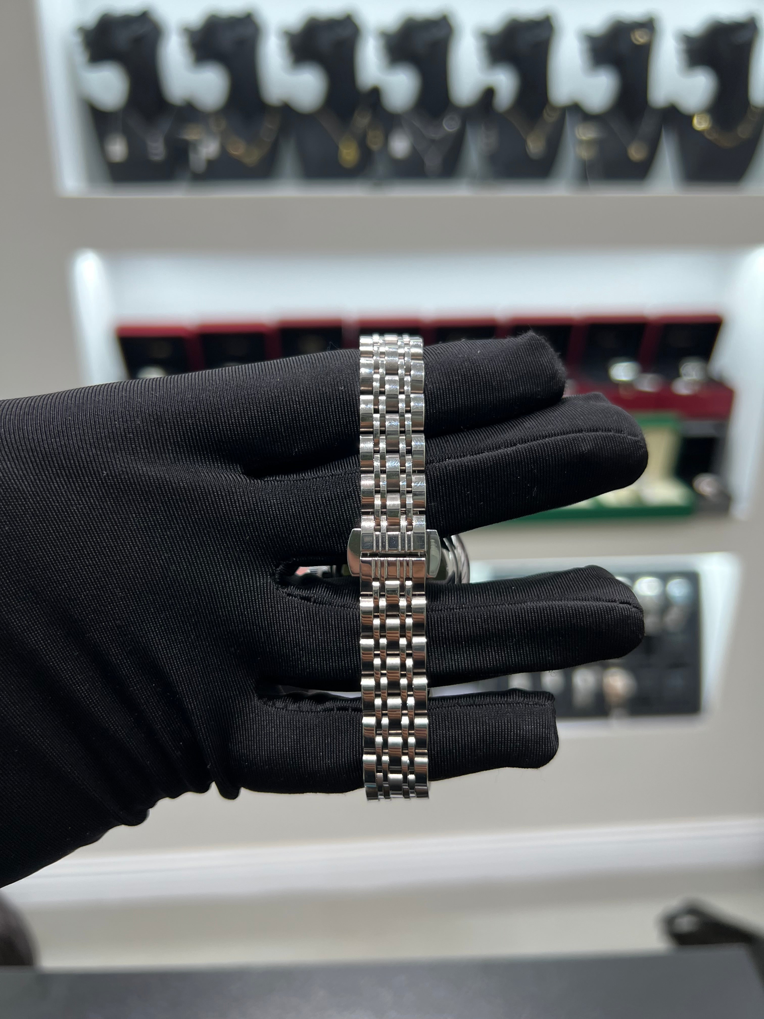 Armanį watch, silver, yellow lens, grade B, من دون علبه جوده رقم 2