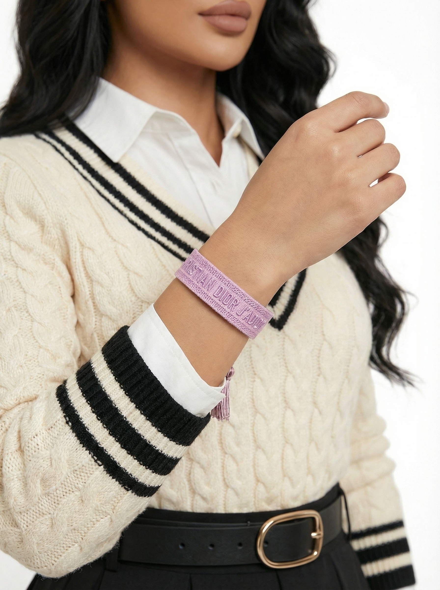 ديور قماش بنفسجي فاتح