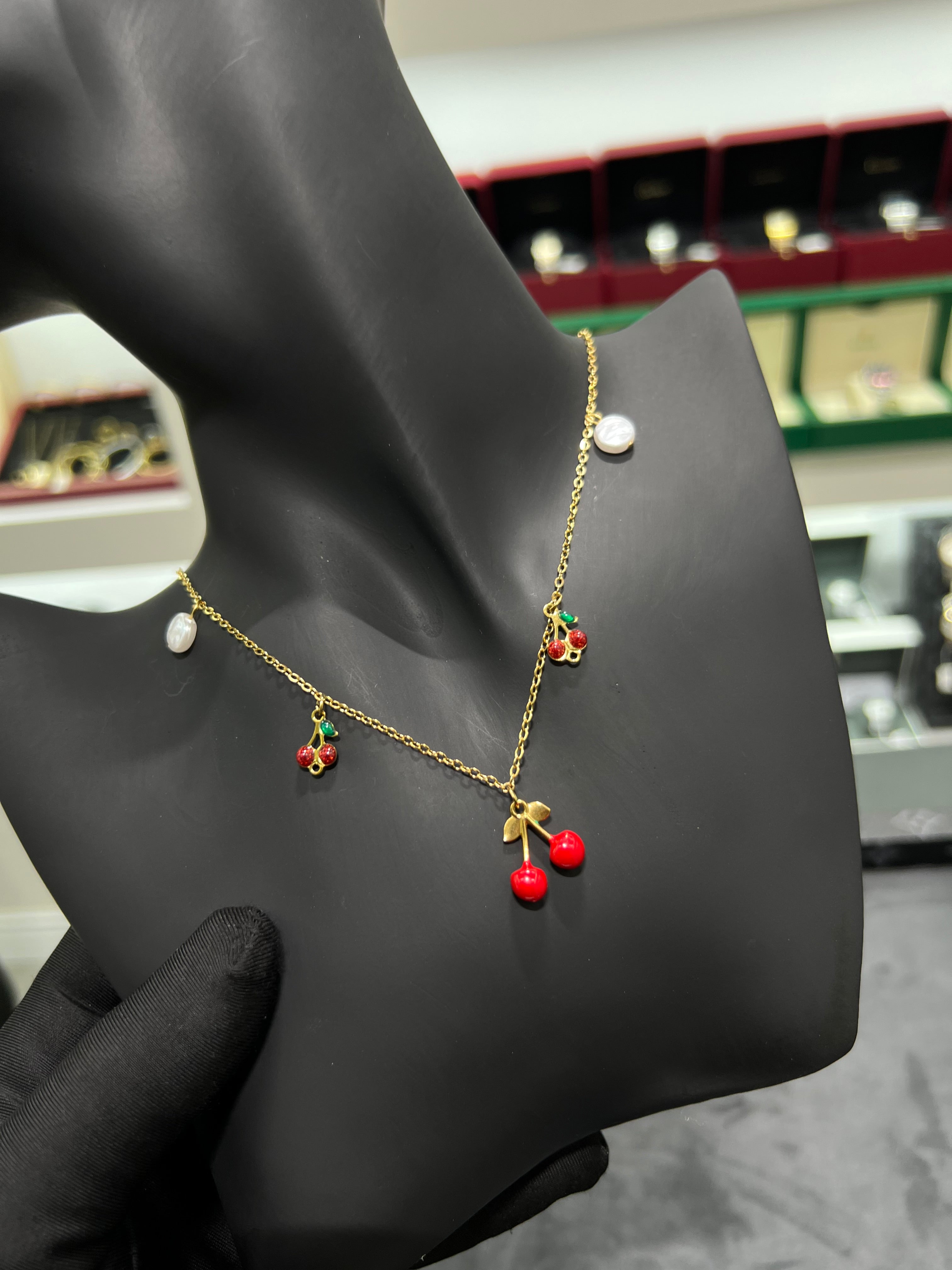 سلسال الكرزه الحمراء جوهر