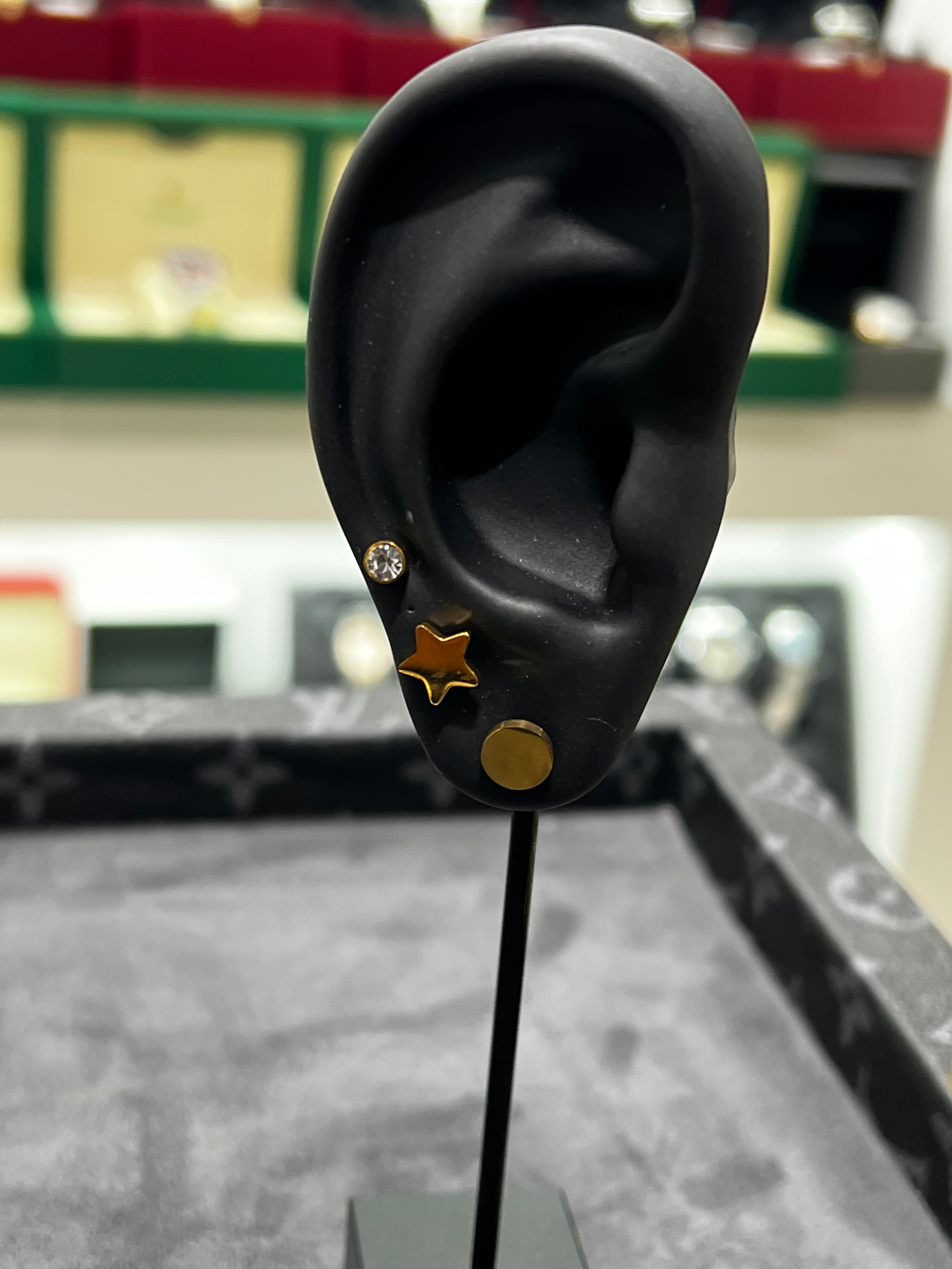 أقراط أذن التلاثيات النجمه