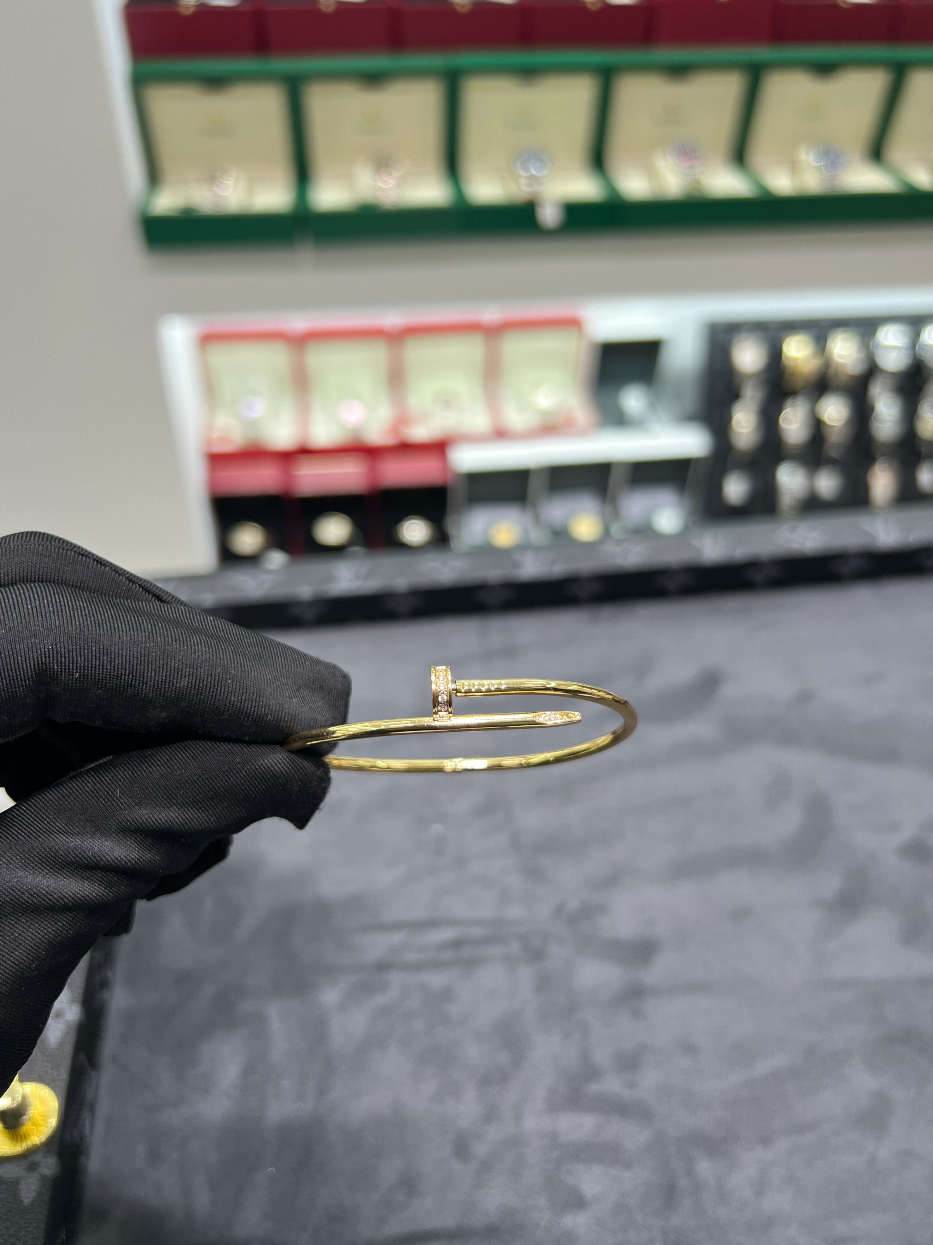 اسوار جوست آن كلو رفيع