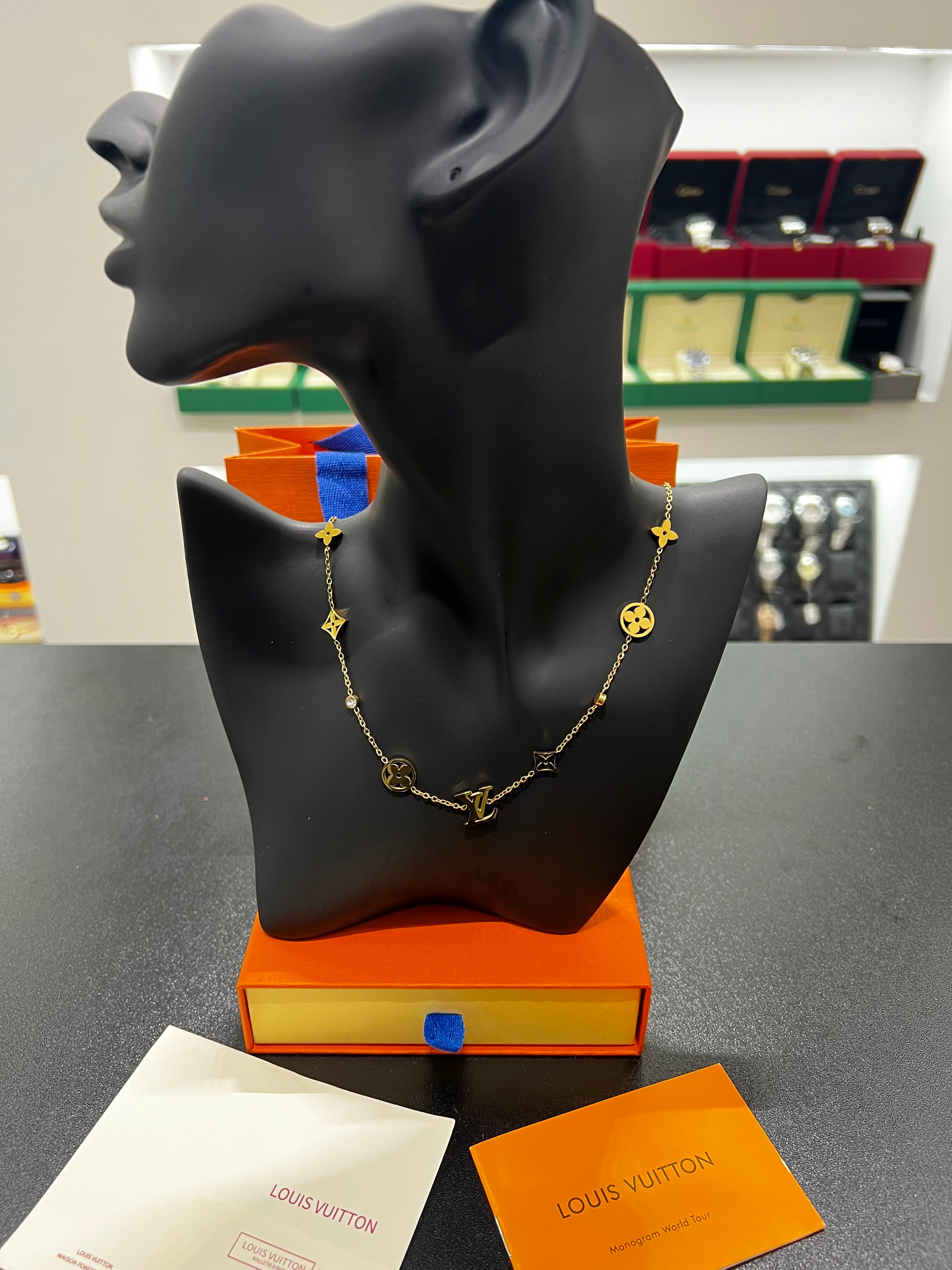 سلسال LV كرستال