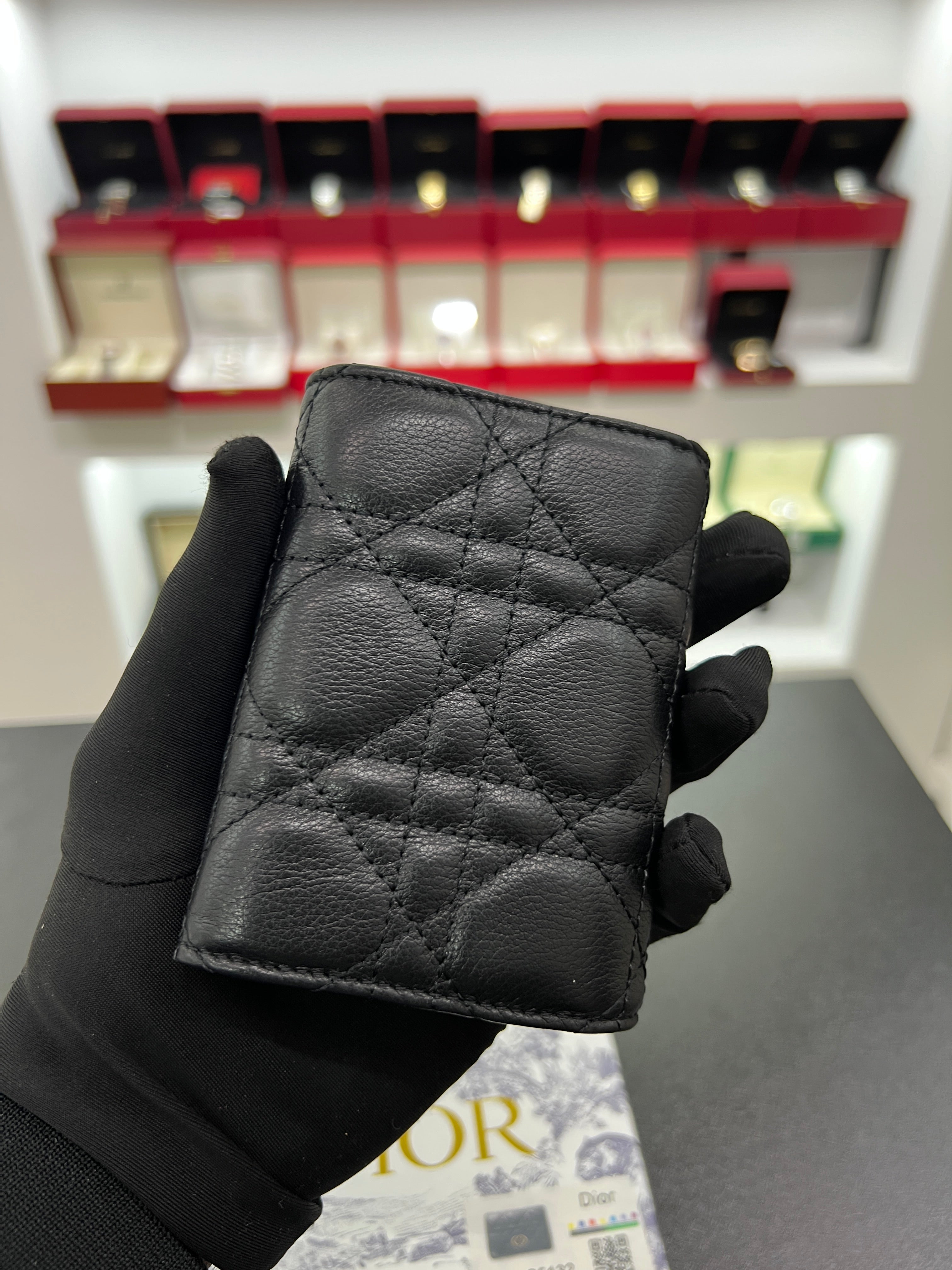 Caro Cosmos Wallet – Black Cannage Leather
