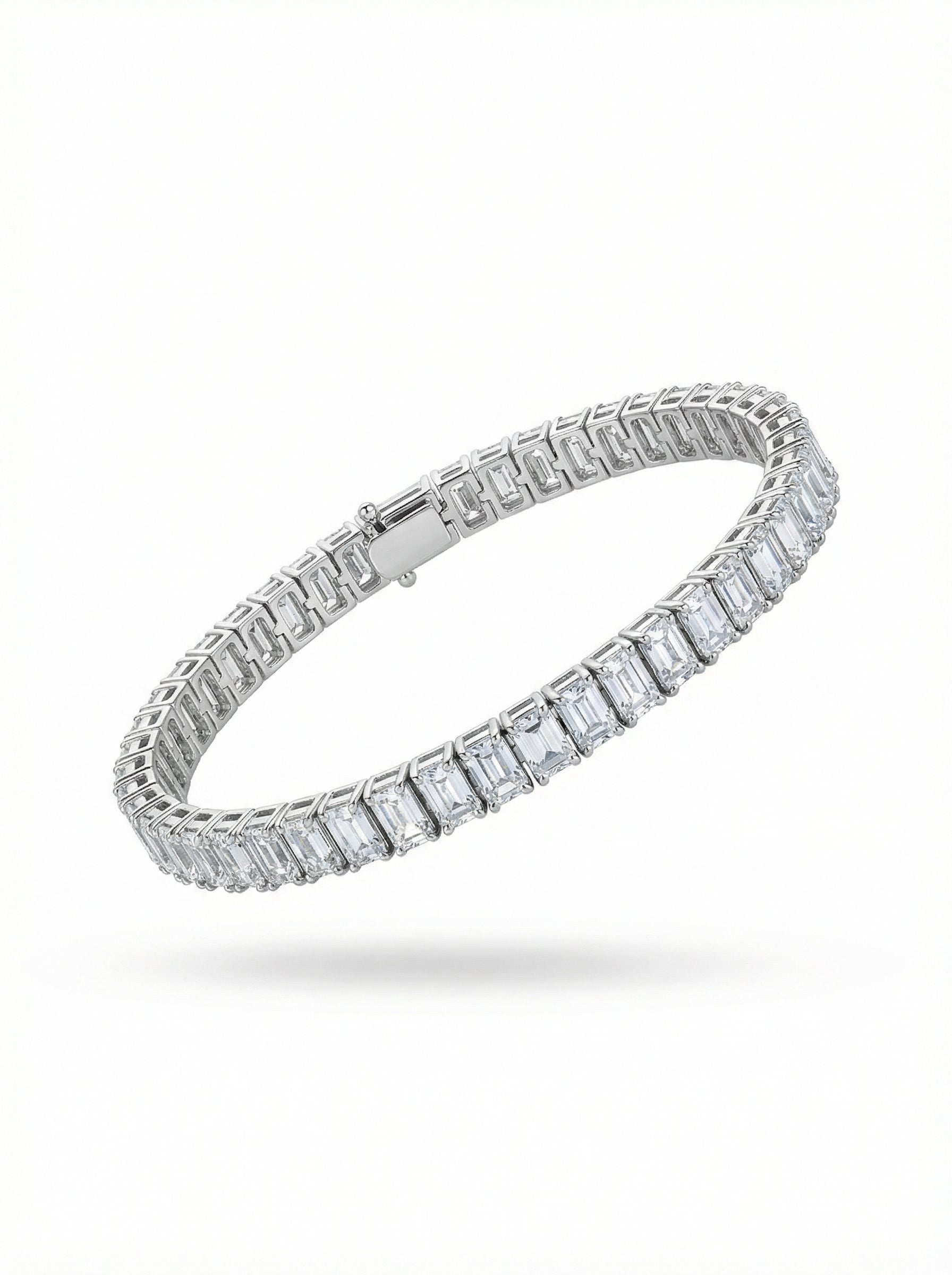 انسيال الحجر المستطيل الفضي