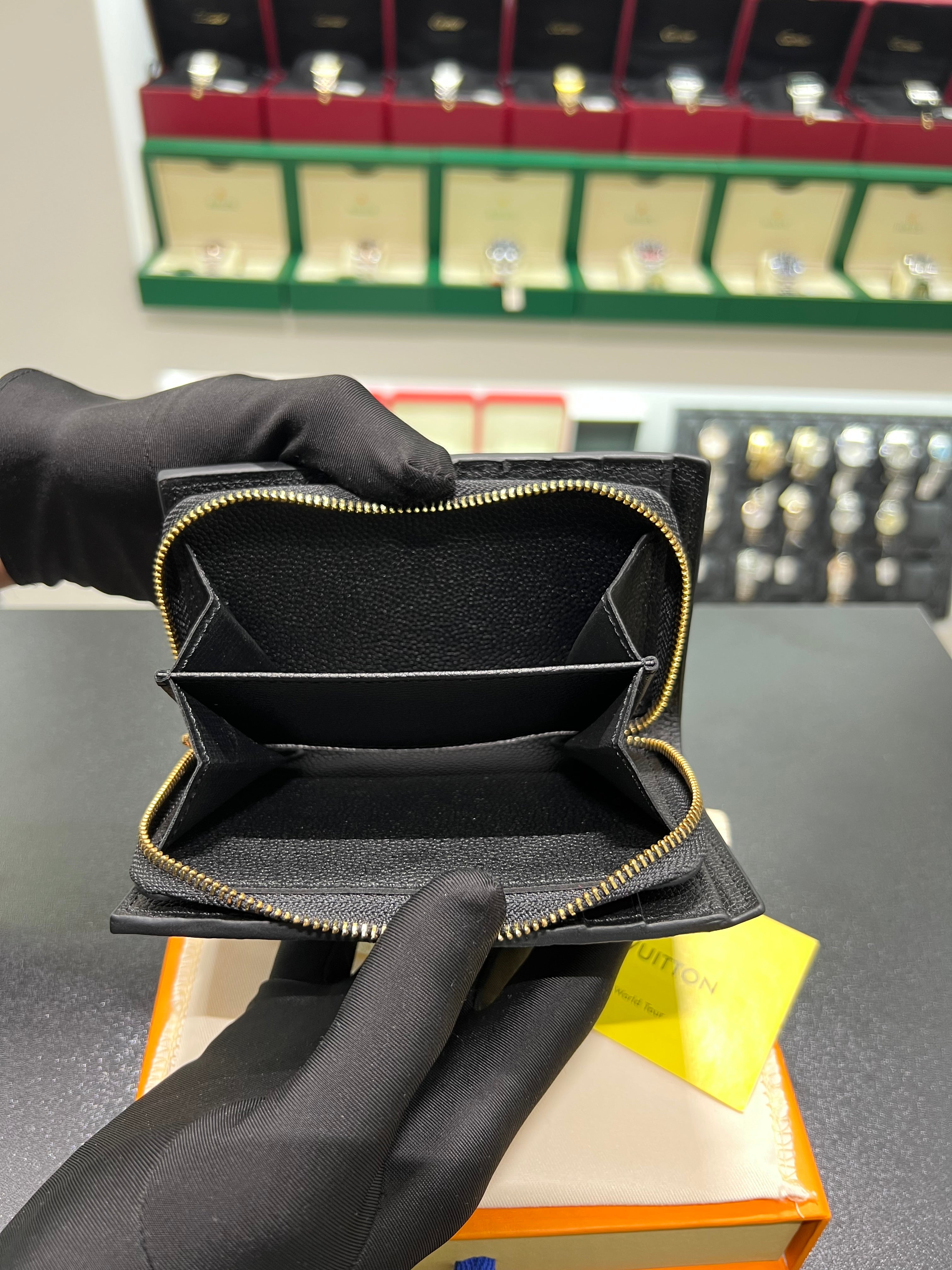 Monogram Empreinte big size black