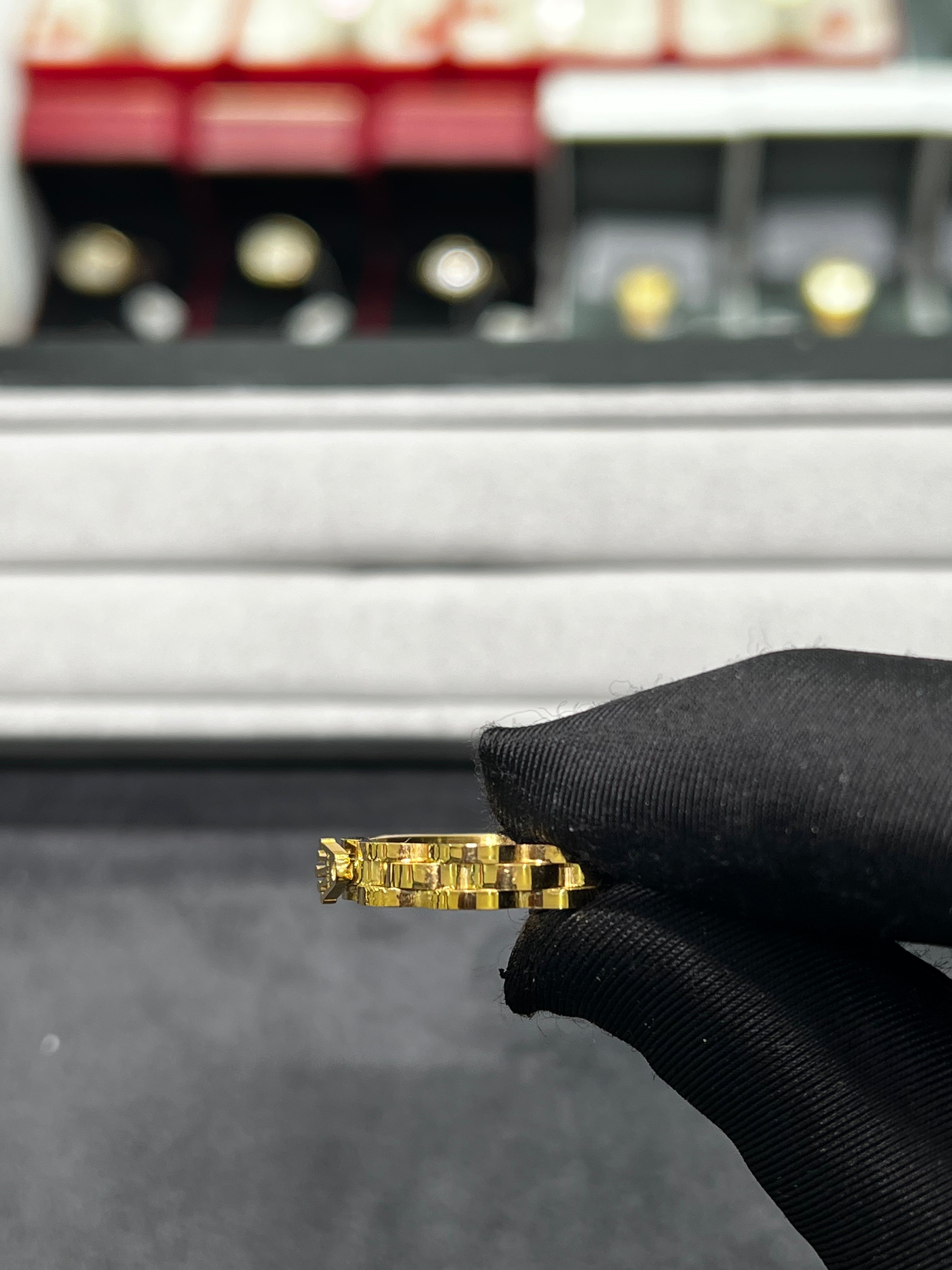 خاتم رولكس رفيع ذهبي