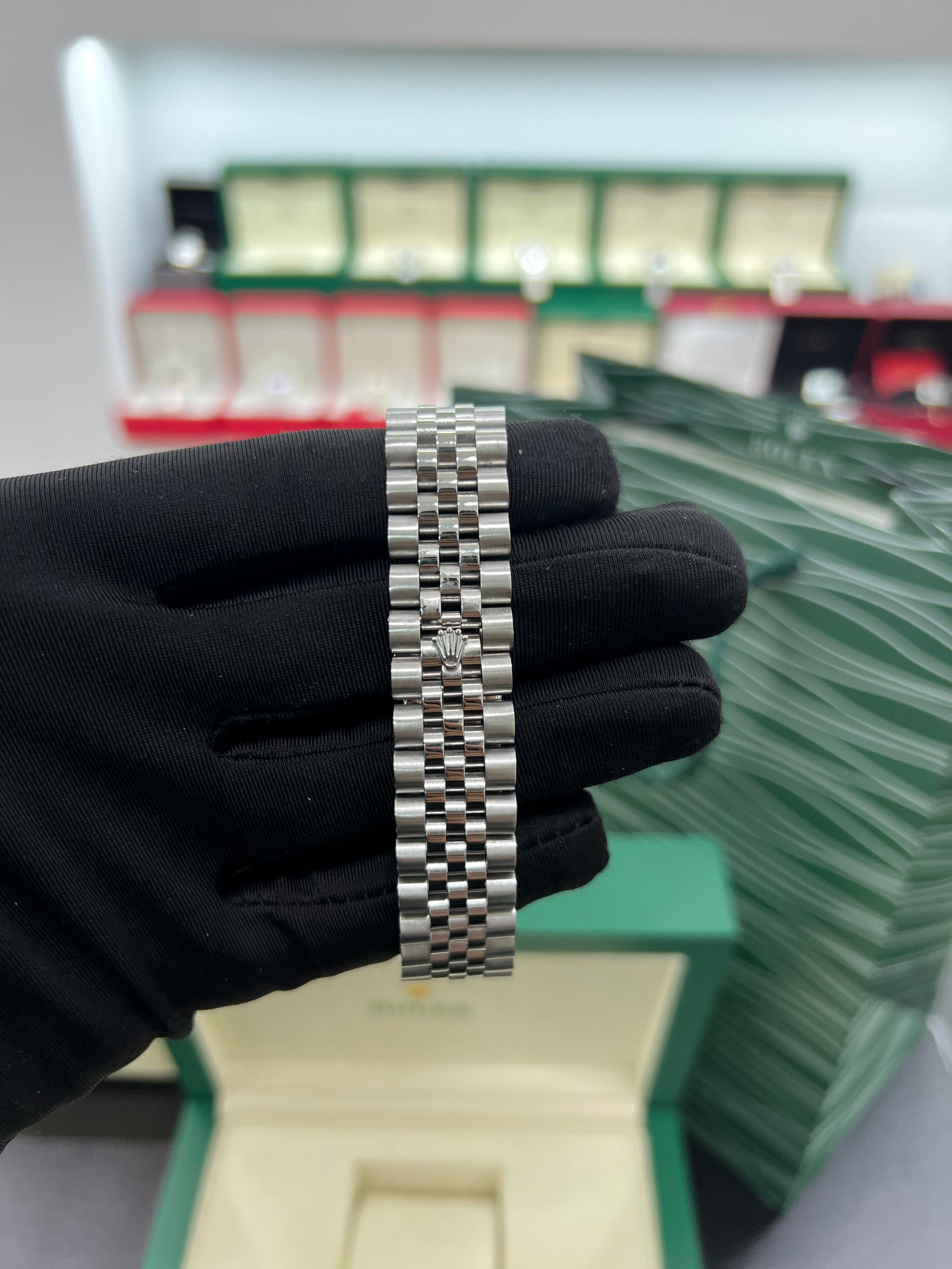 Datejust Pink Dial Diamond Bezel size 36