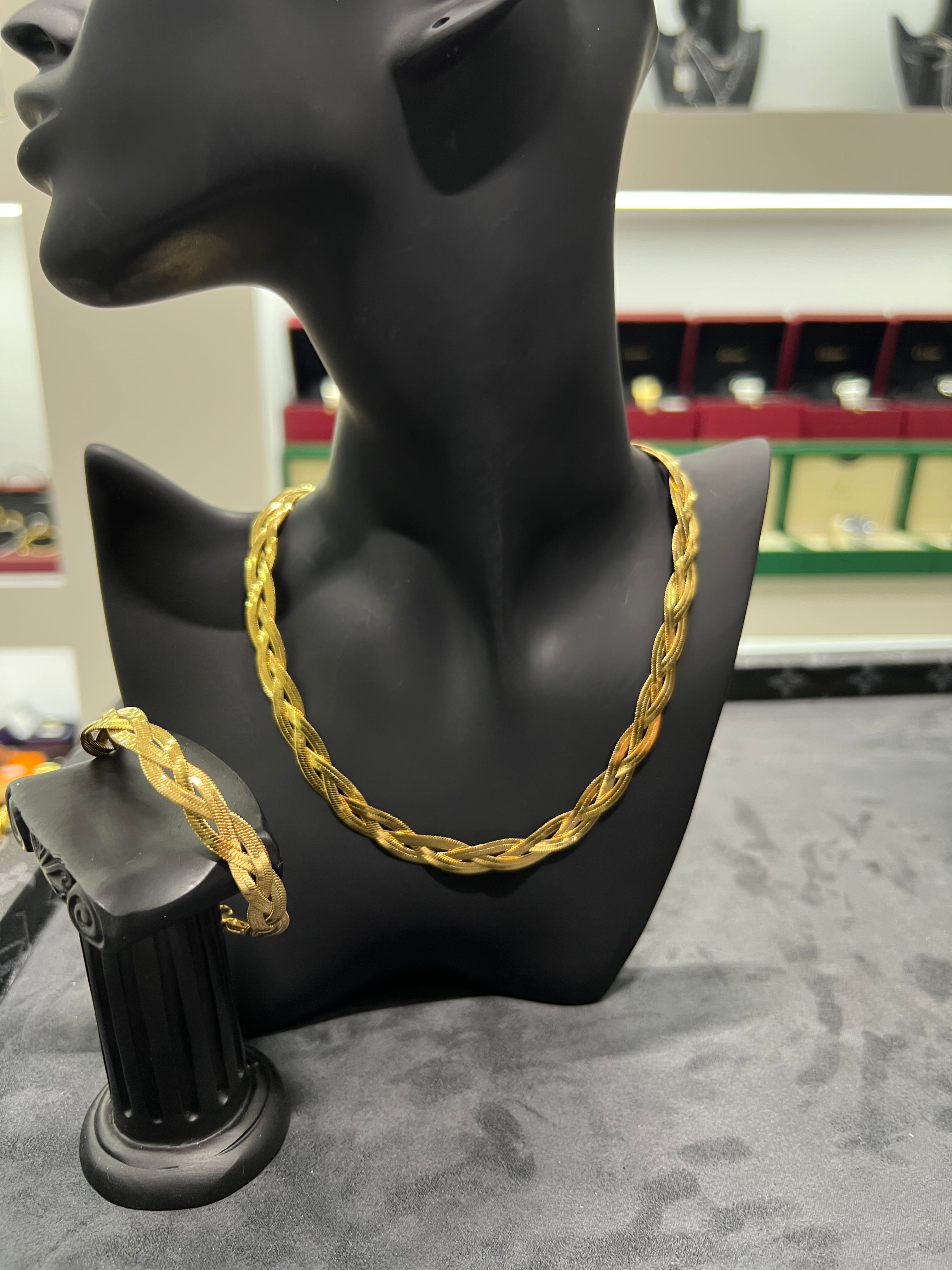 طقم ظهر الافعى مظفور كبير