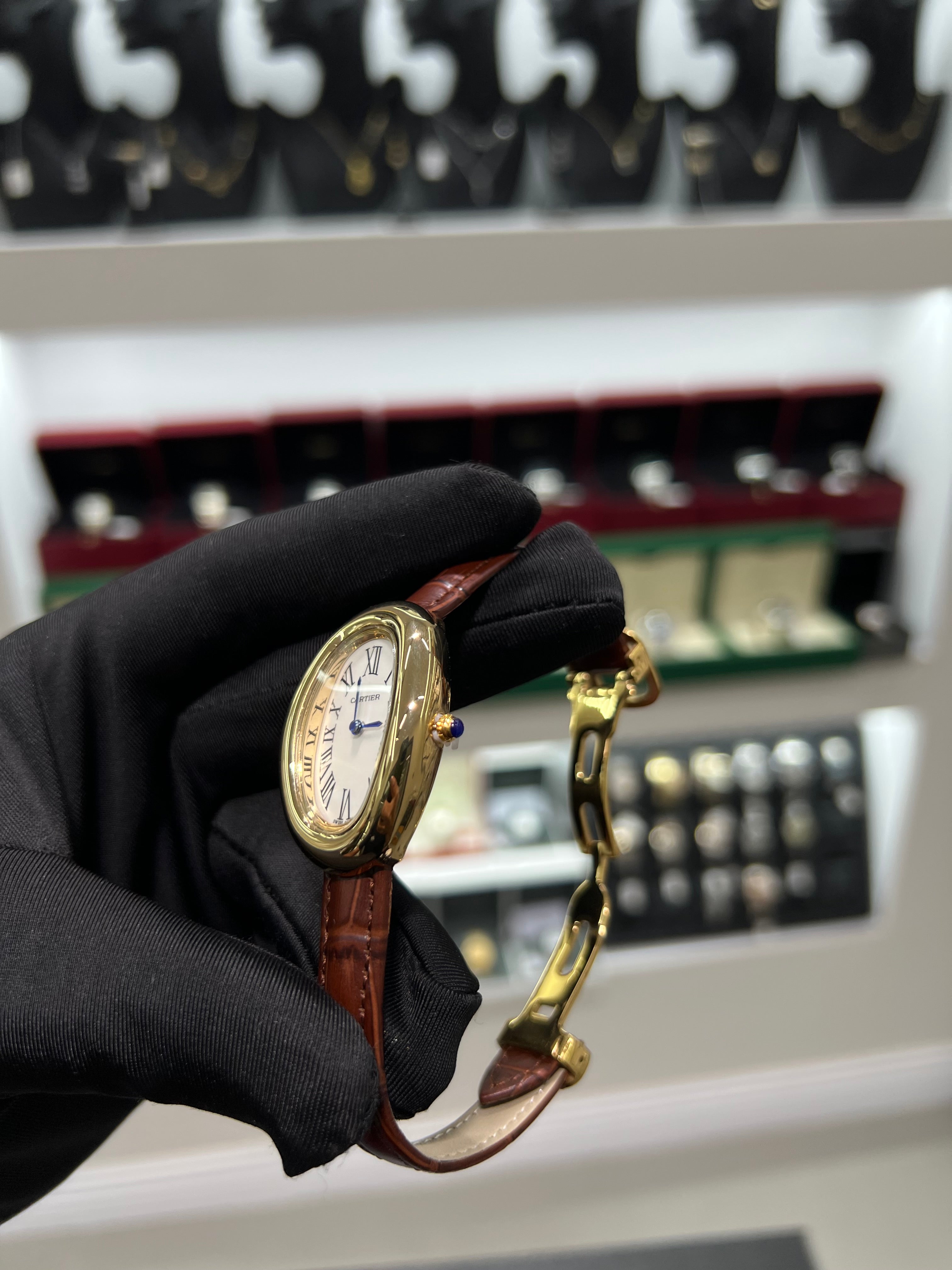 ساعة كارتير بينوار جلد بني