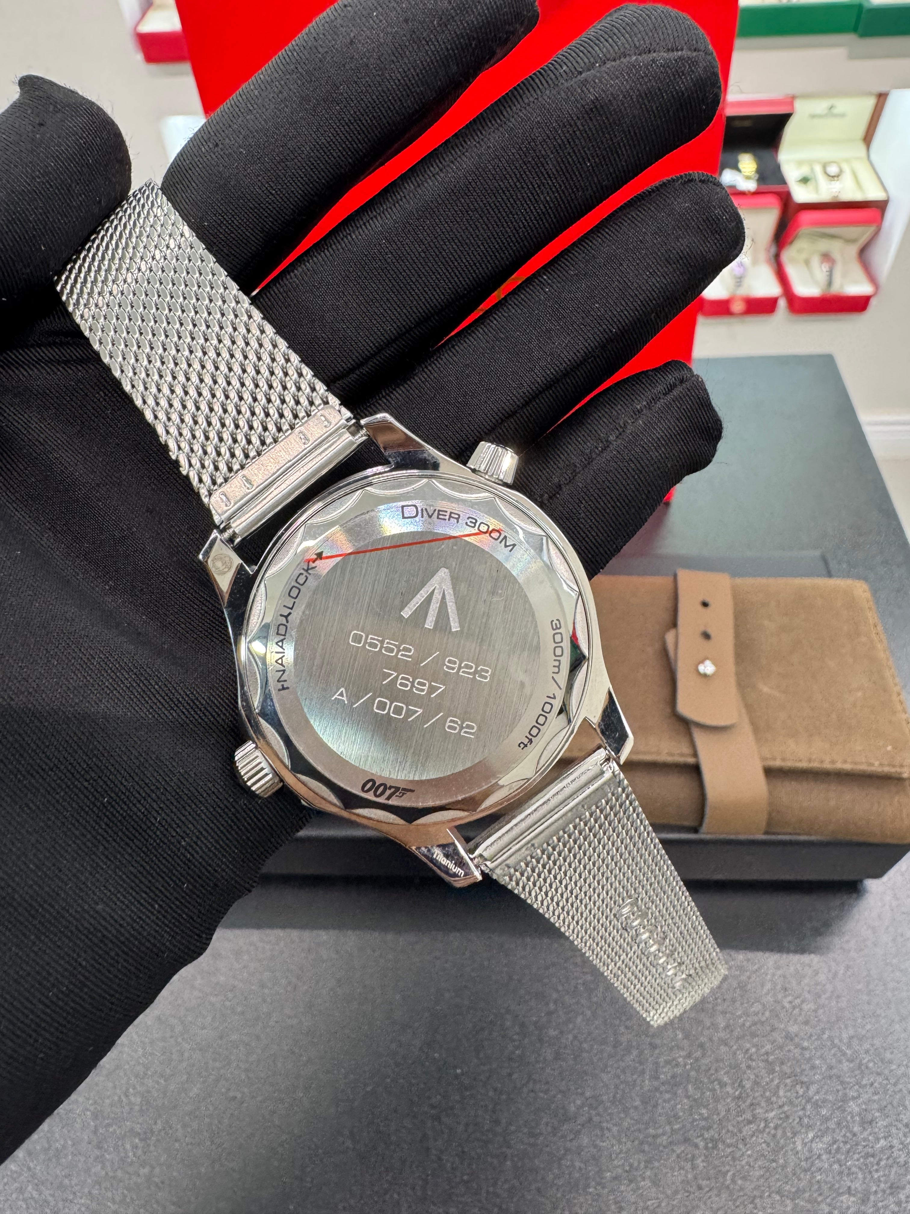 007 seamaster no Time to Die size 41