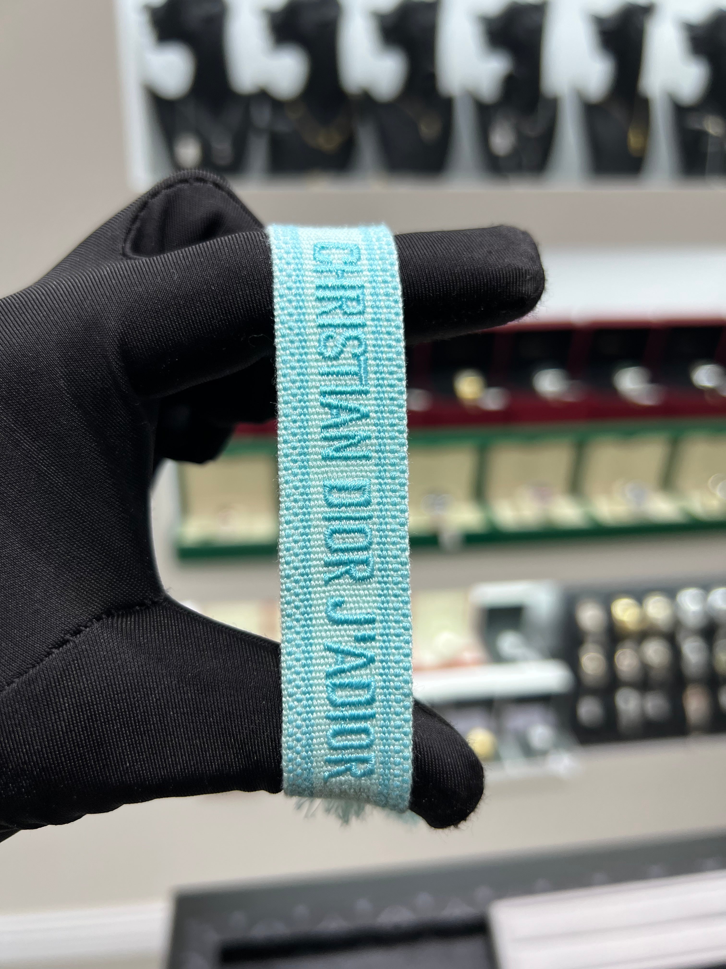 ديور قماش تركوازي