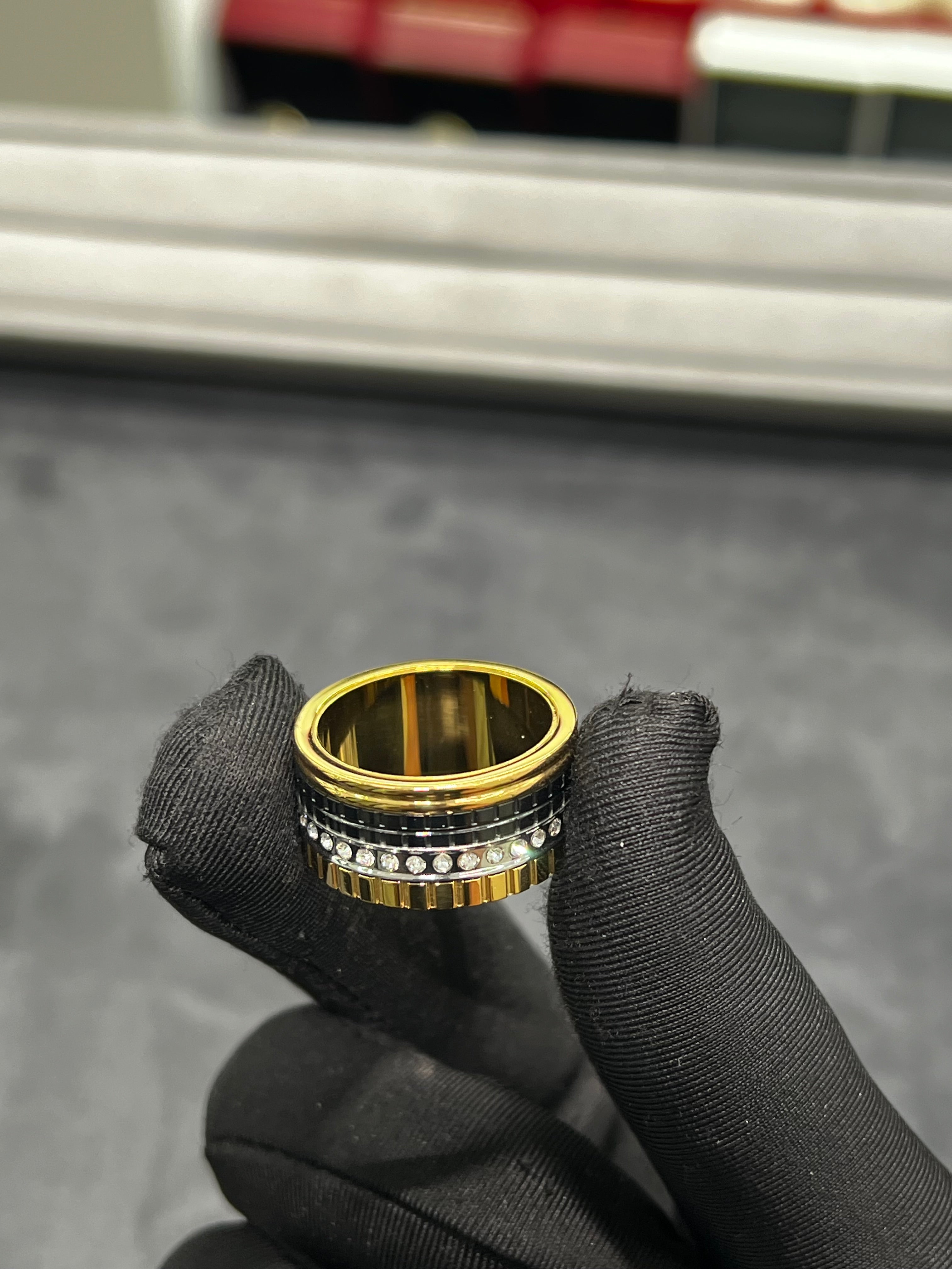 خاتم بوشرون