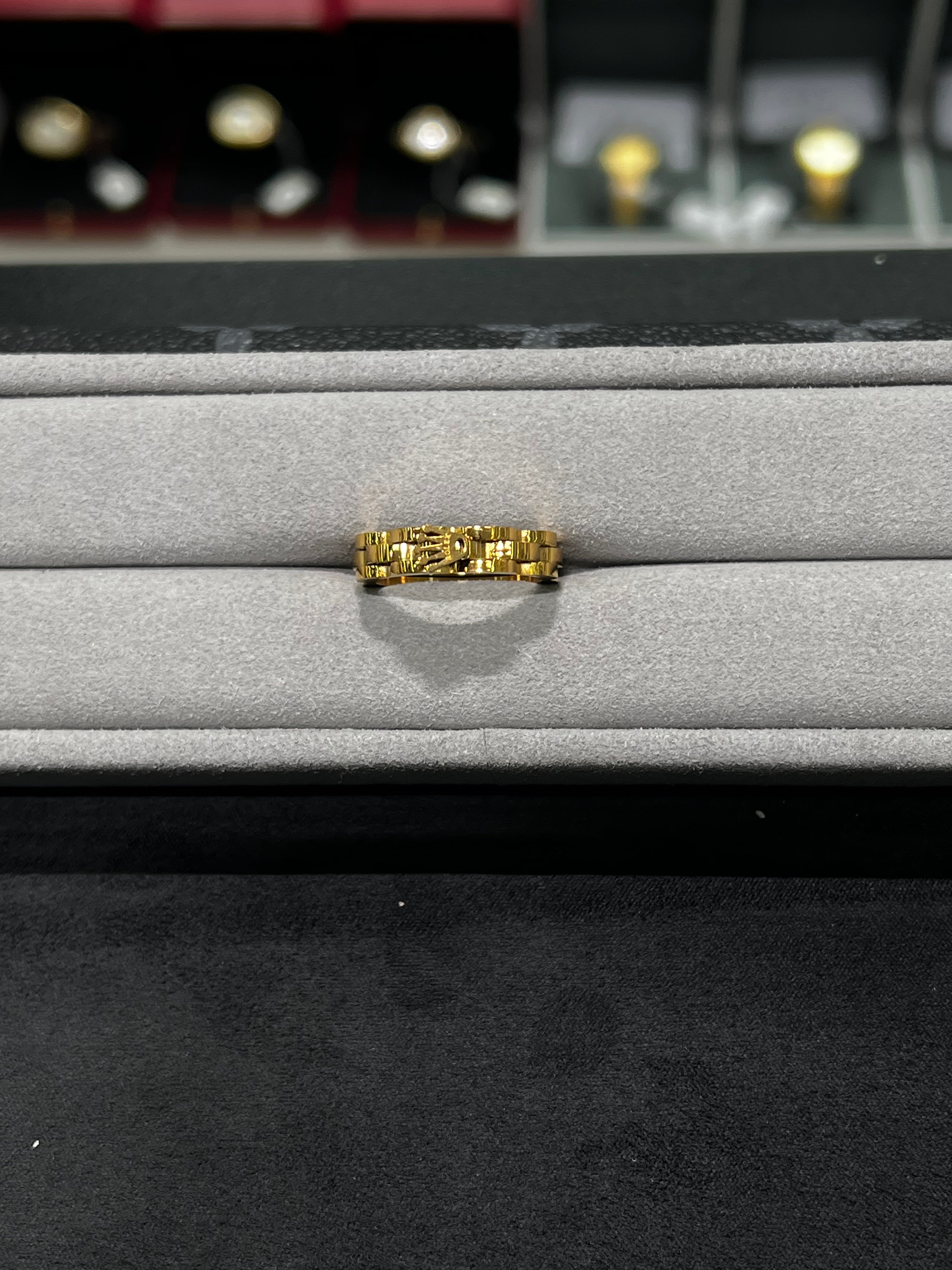 خاتم رولكس رفيع ذهبي