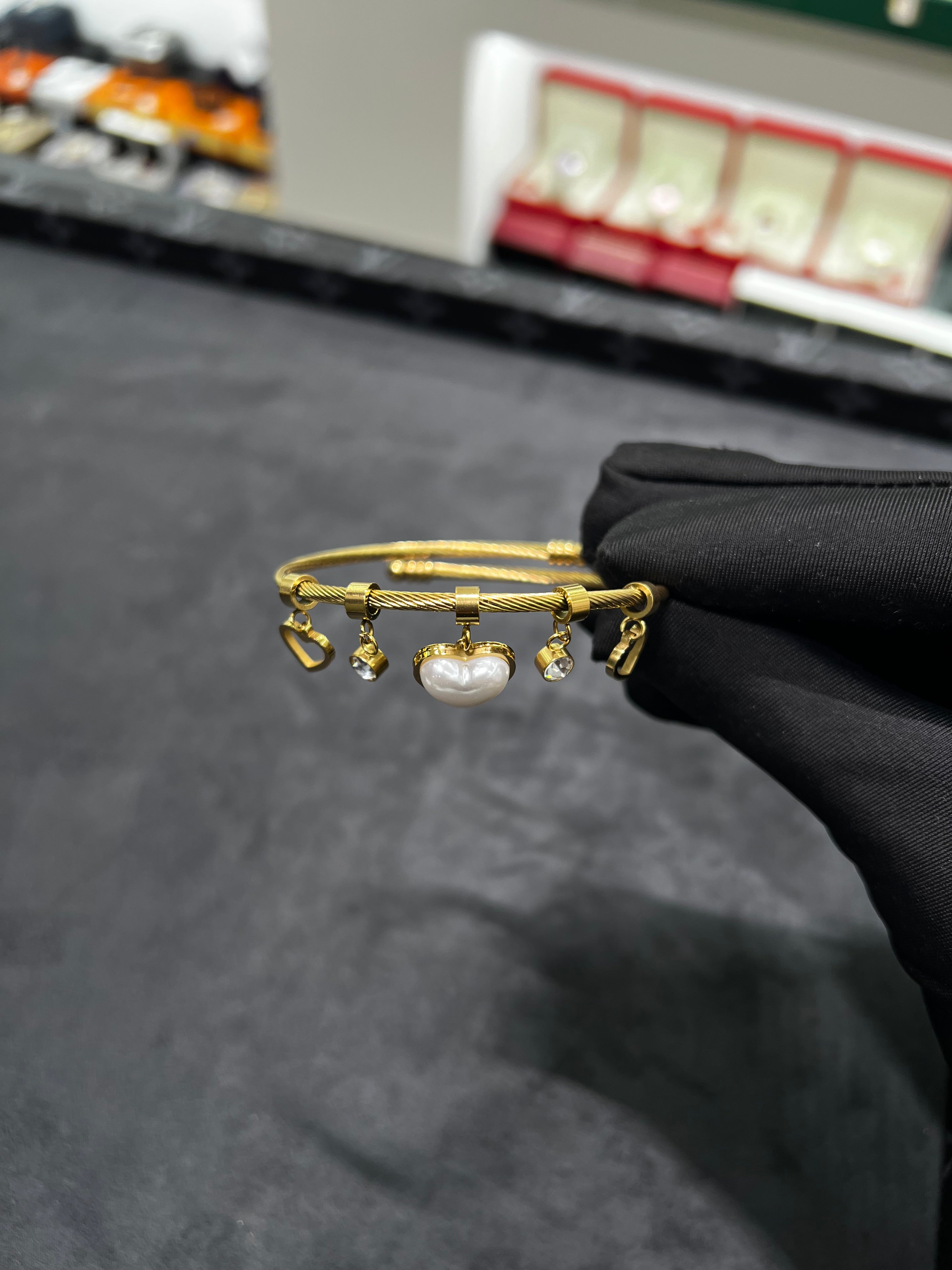 سوار قلب الجوهر