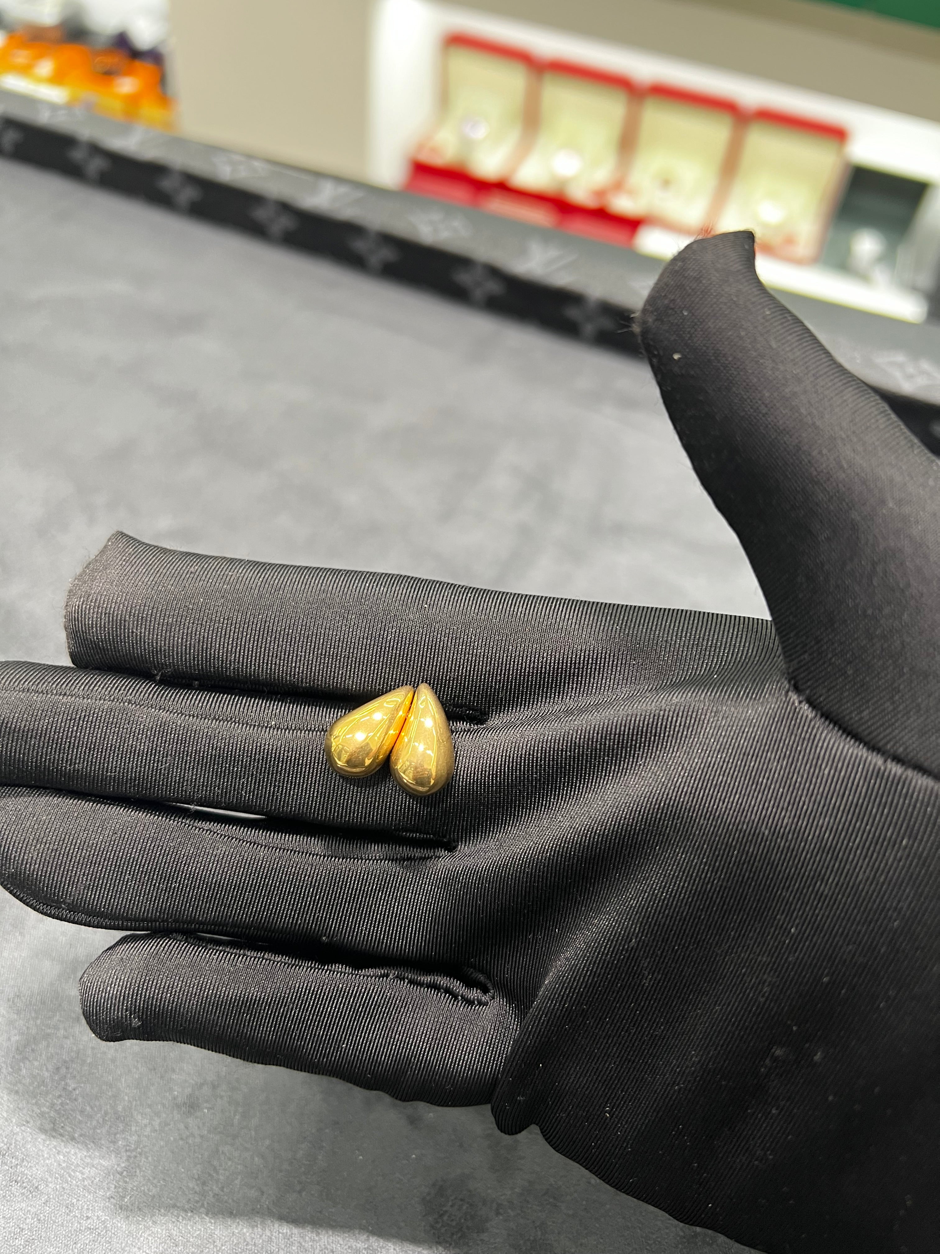 اقراط اذن الدمعه صغير