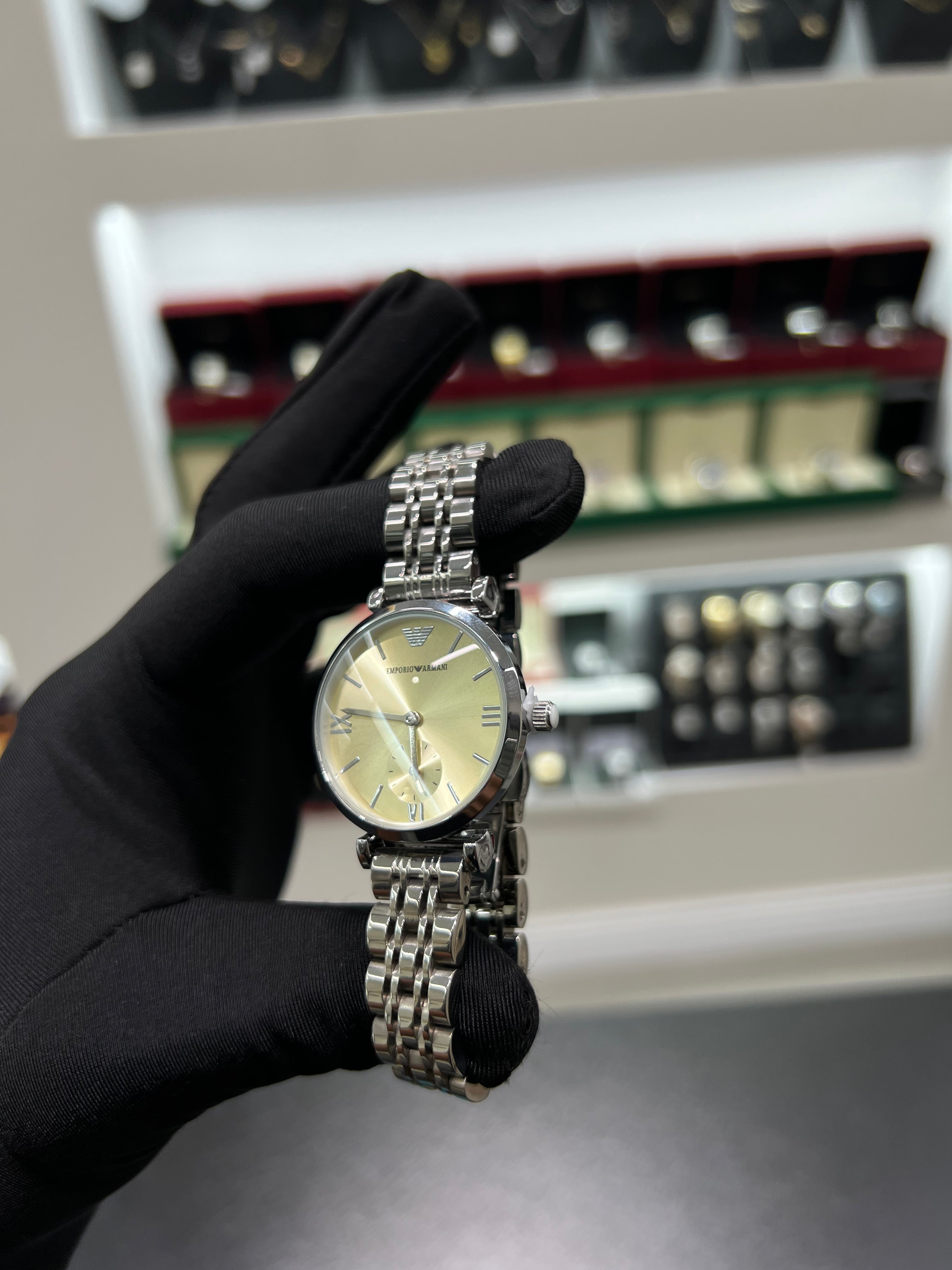 Armanį watch, silver, yellow lens, grade B, من دون علبه جوده رقم 2