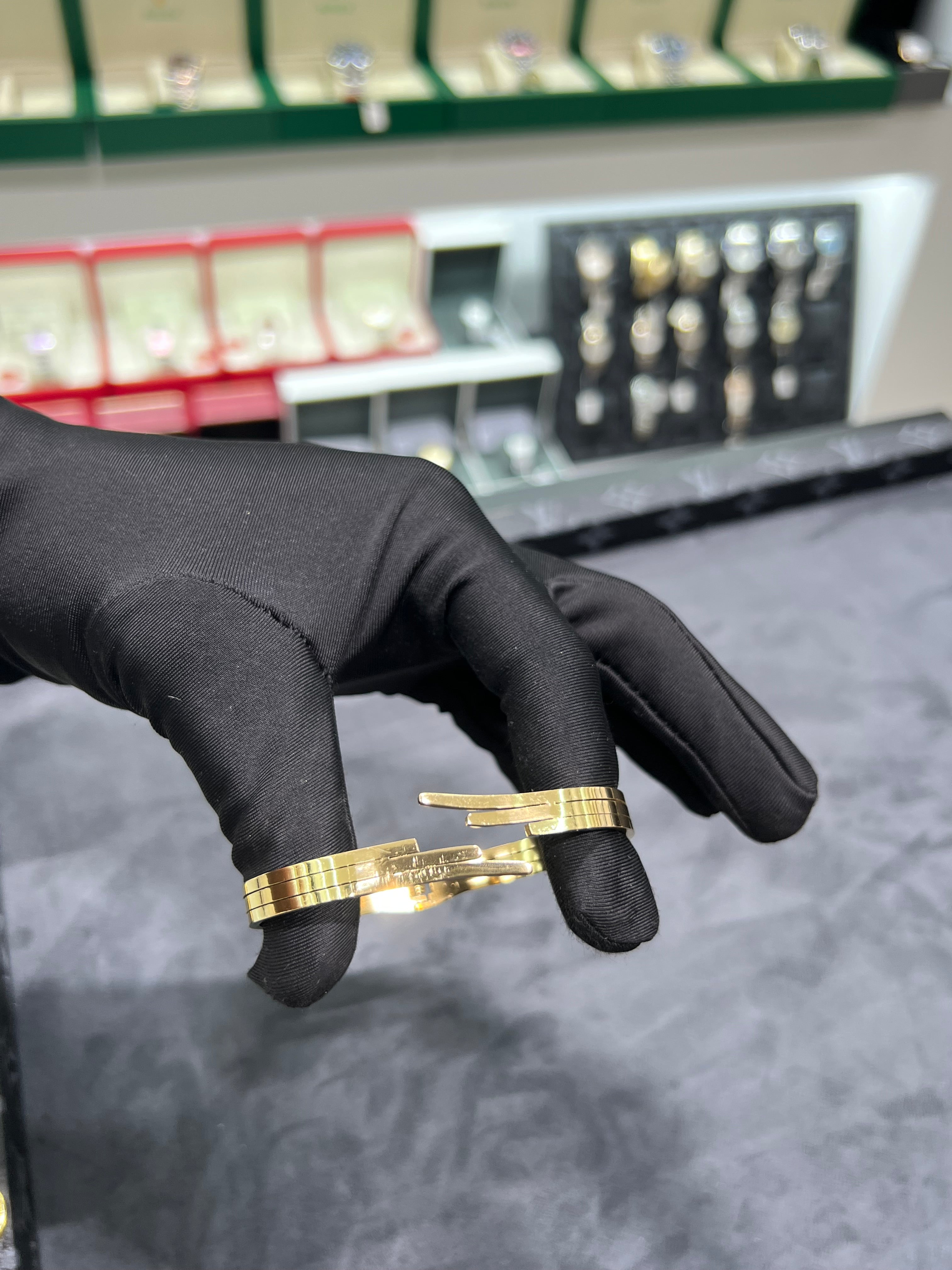 سوار الاجنحه