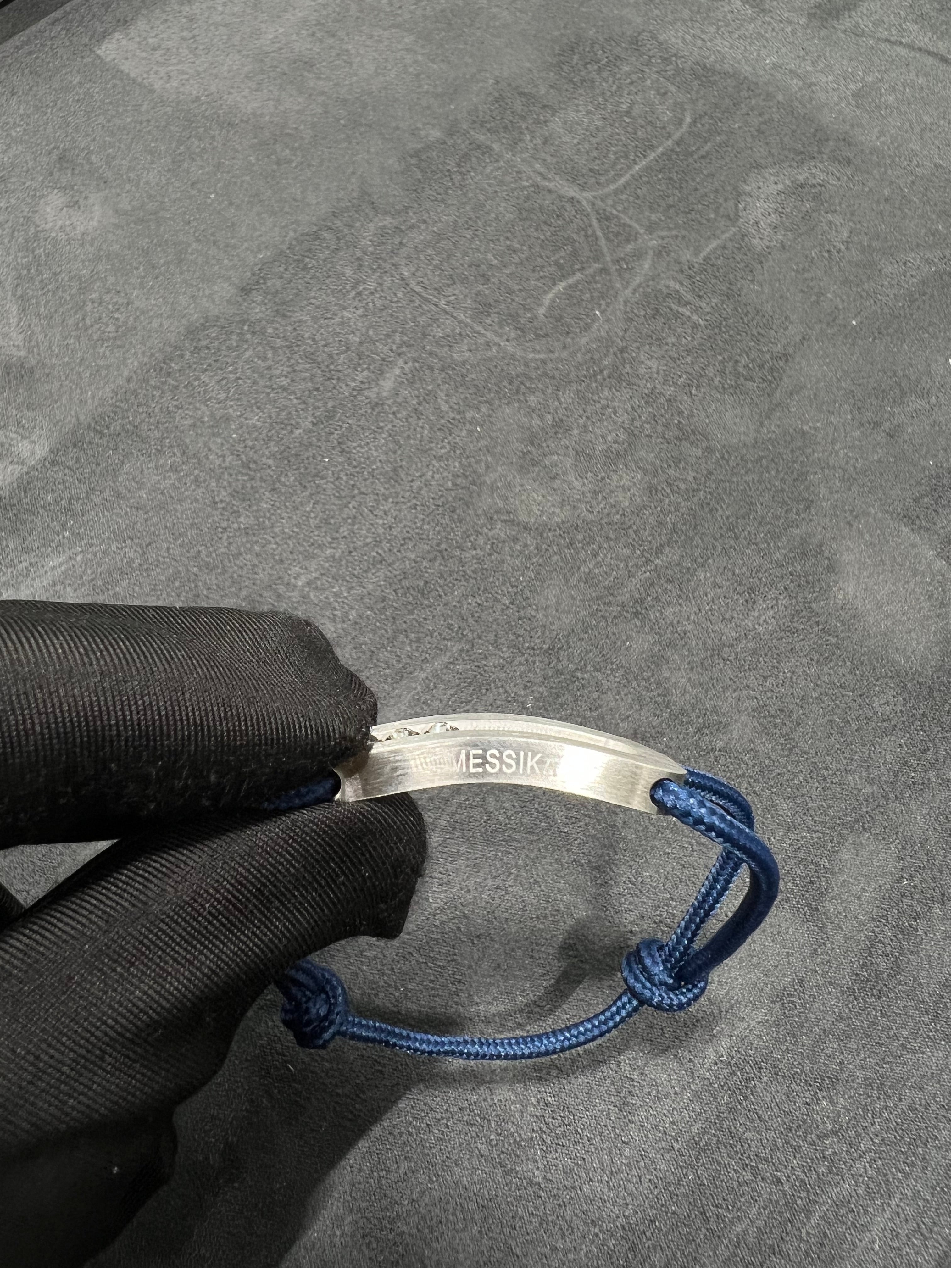 سوار خيط ميسيكا كبيره ازرق