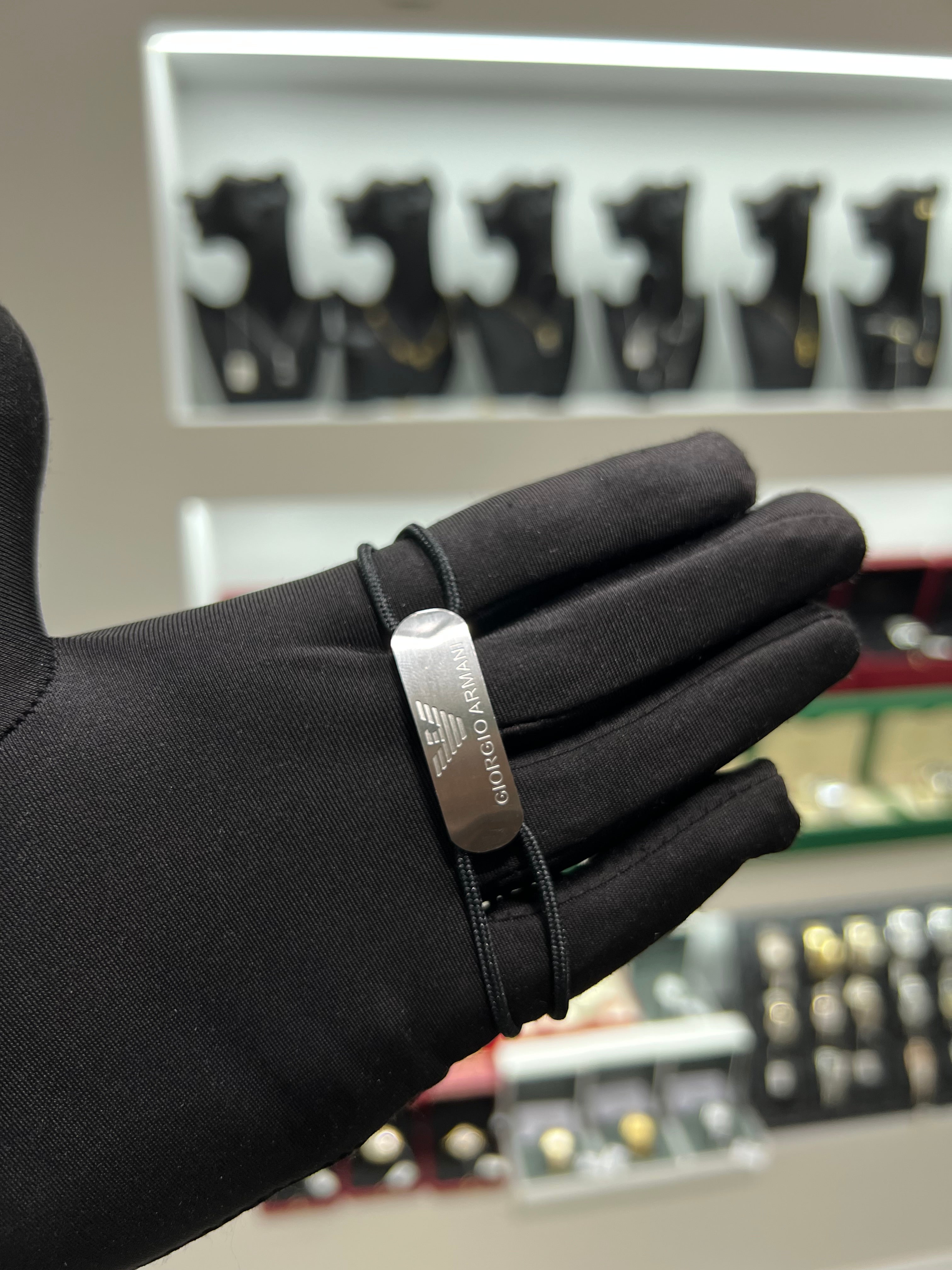 سوار خيط أرماني شعار المربع اسود