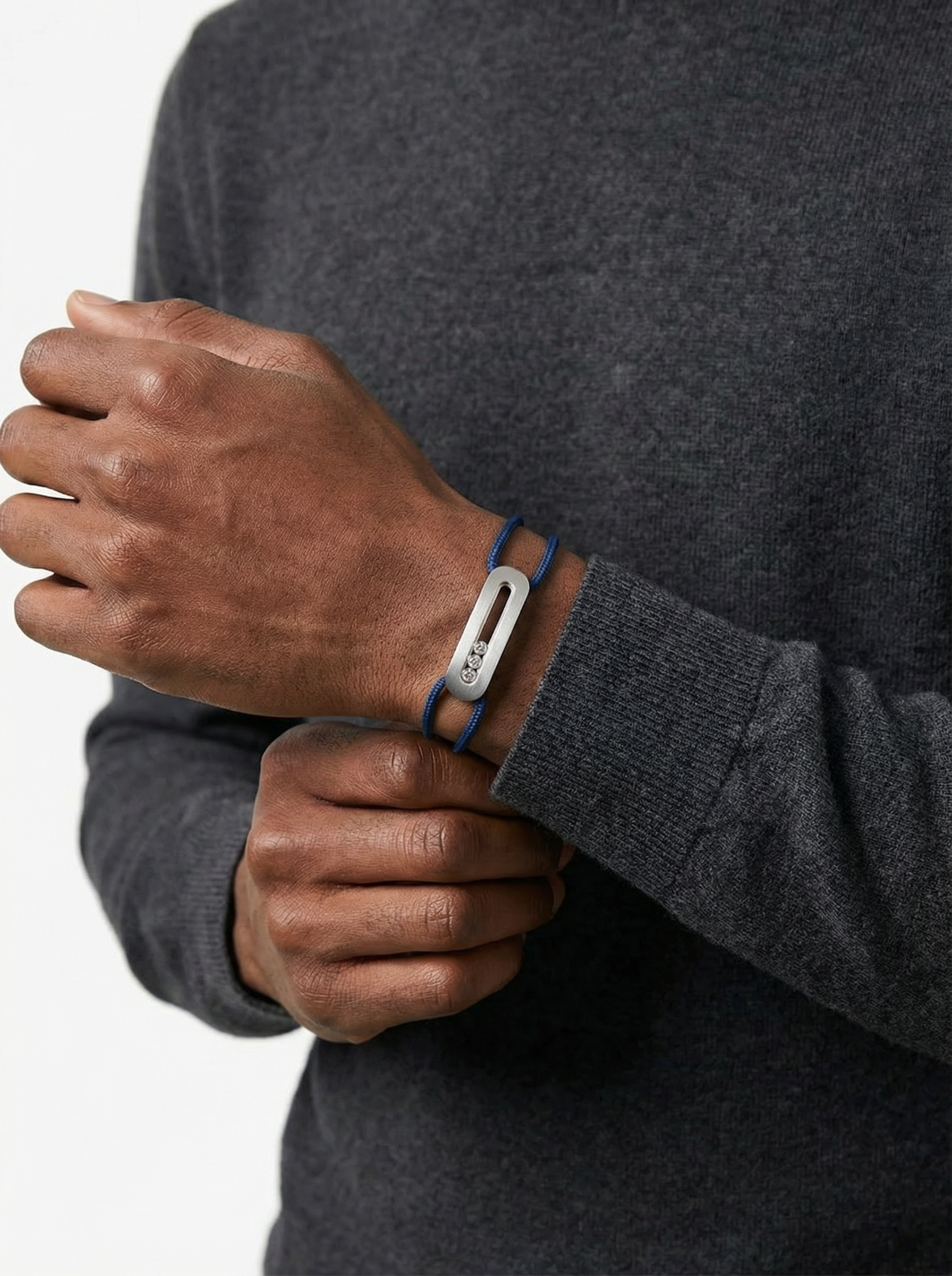 سوار خيط ميسيكا كبيره ازرق