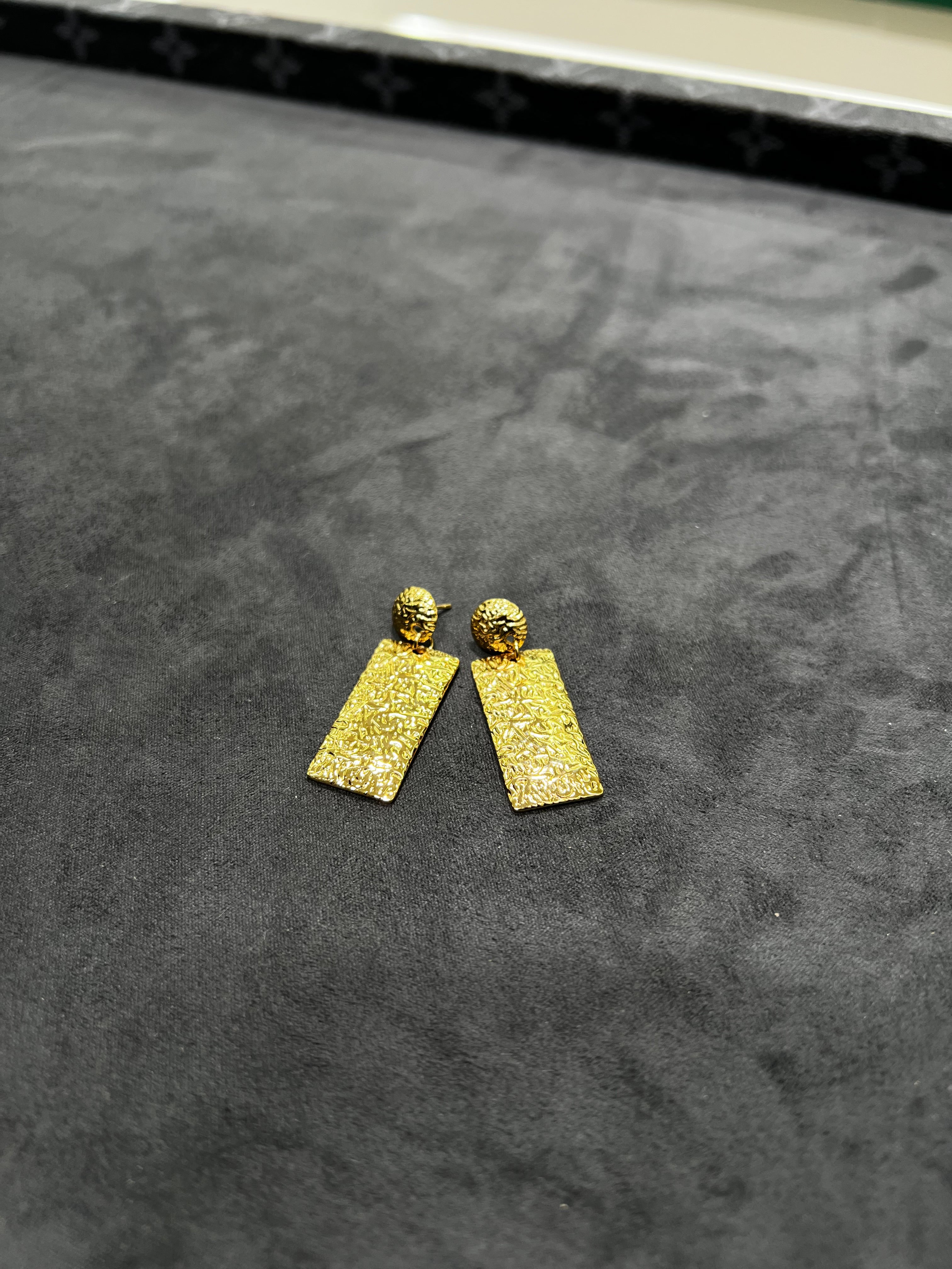 أقراط أذن المستطيل رش