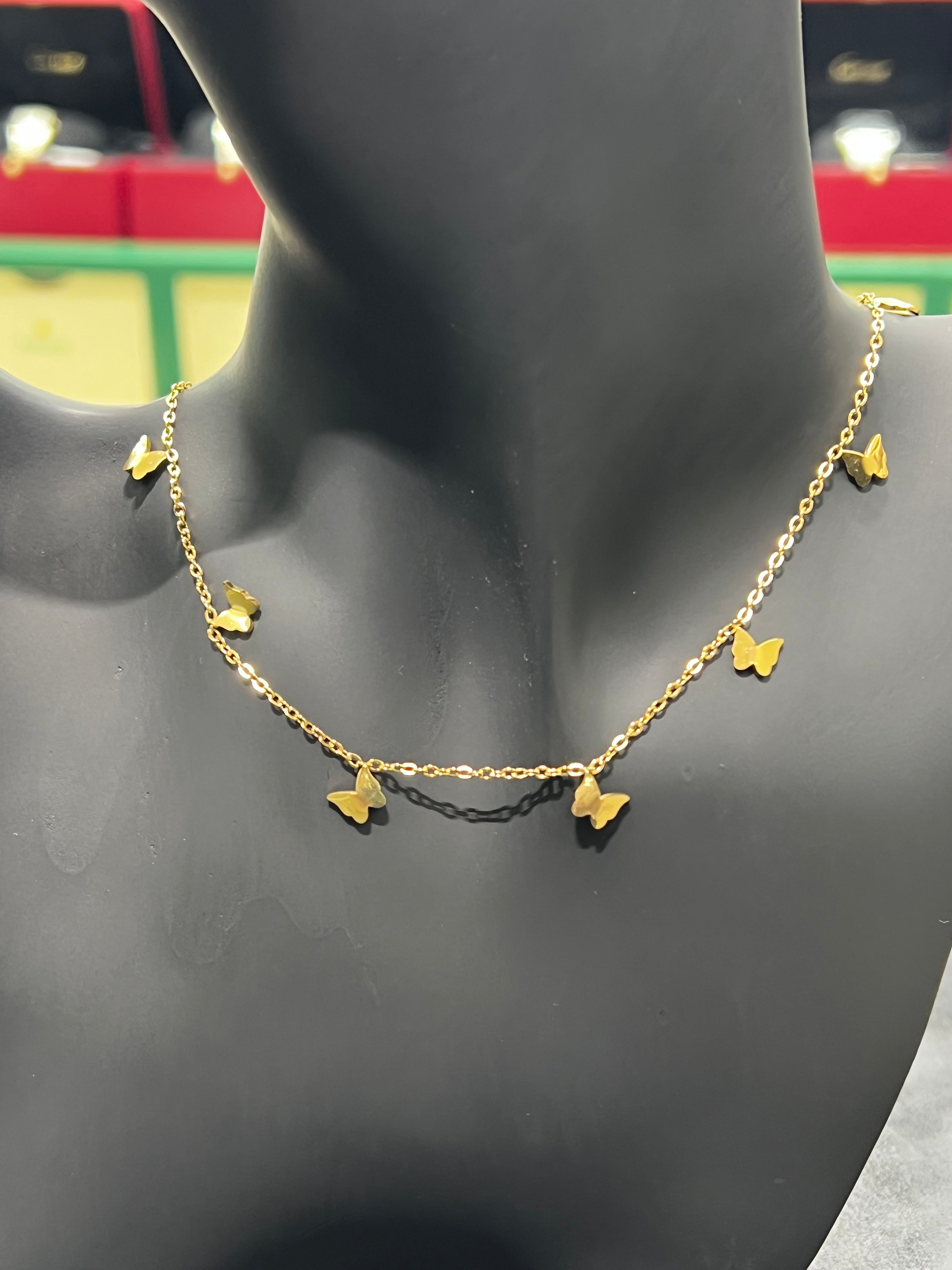 سلسال الفراشة سبعة فراشات