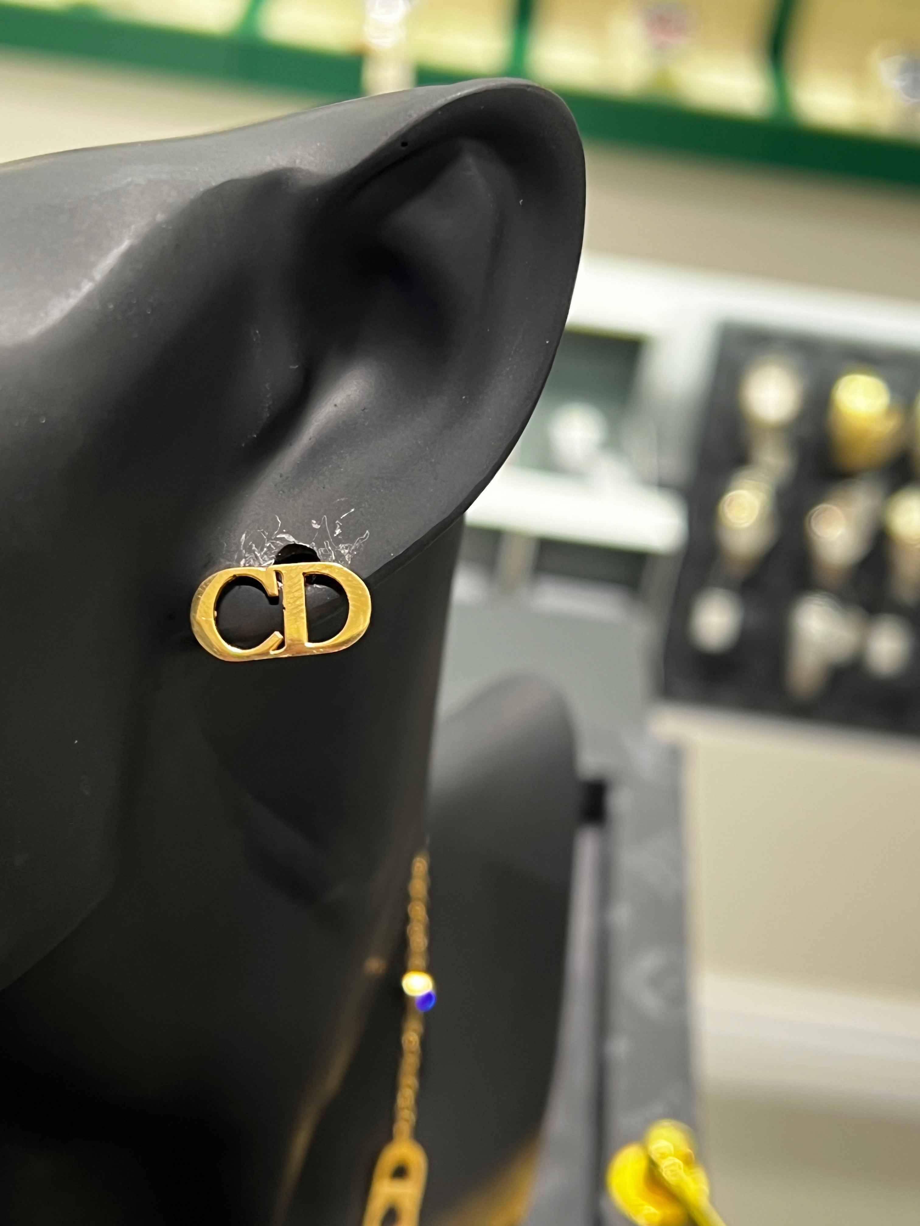 طقم CDبلخاتم