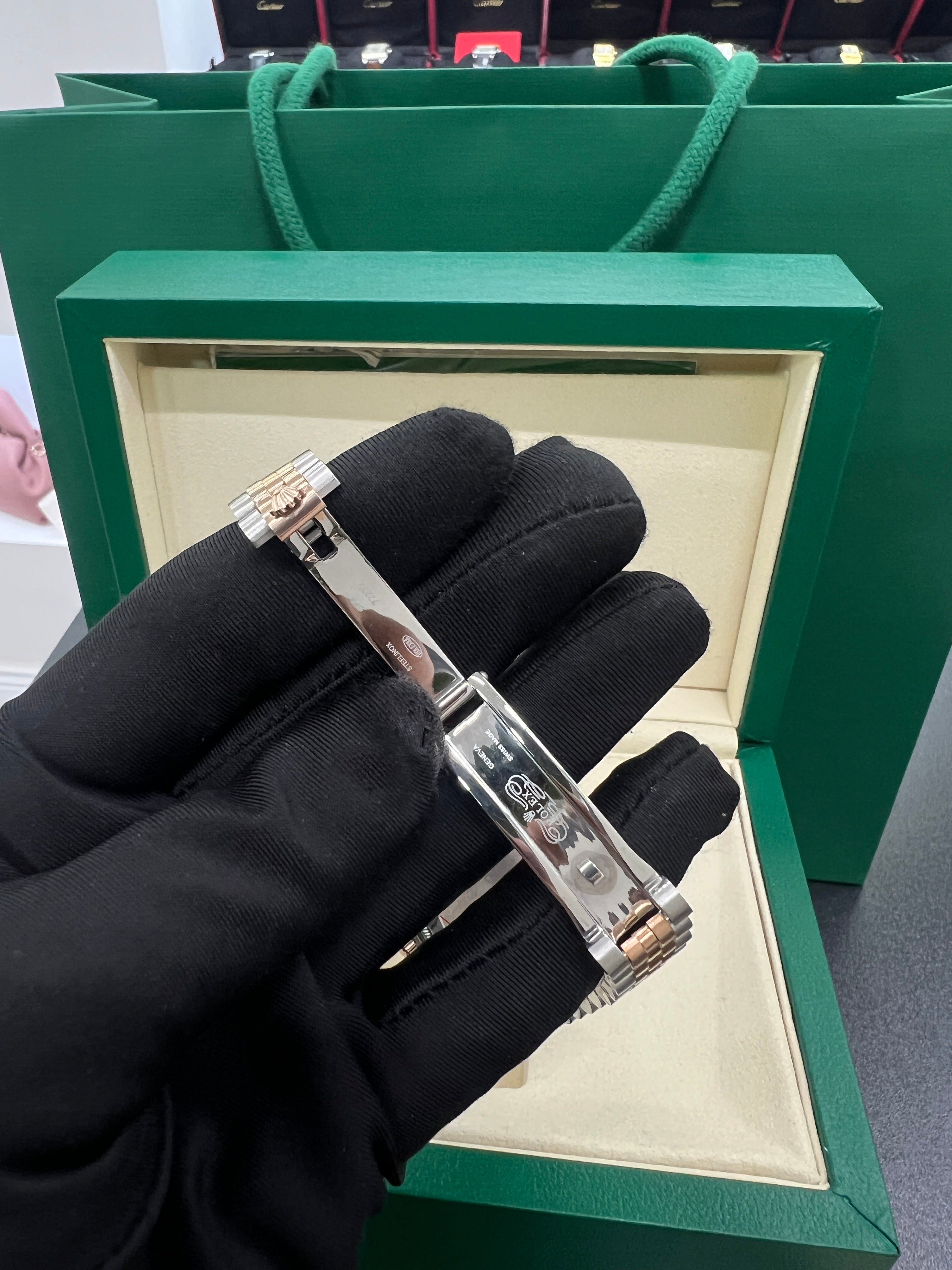 31 Green Dial Diamond Markers – Two Tone Jubilee