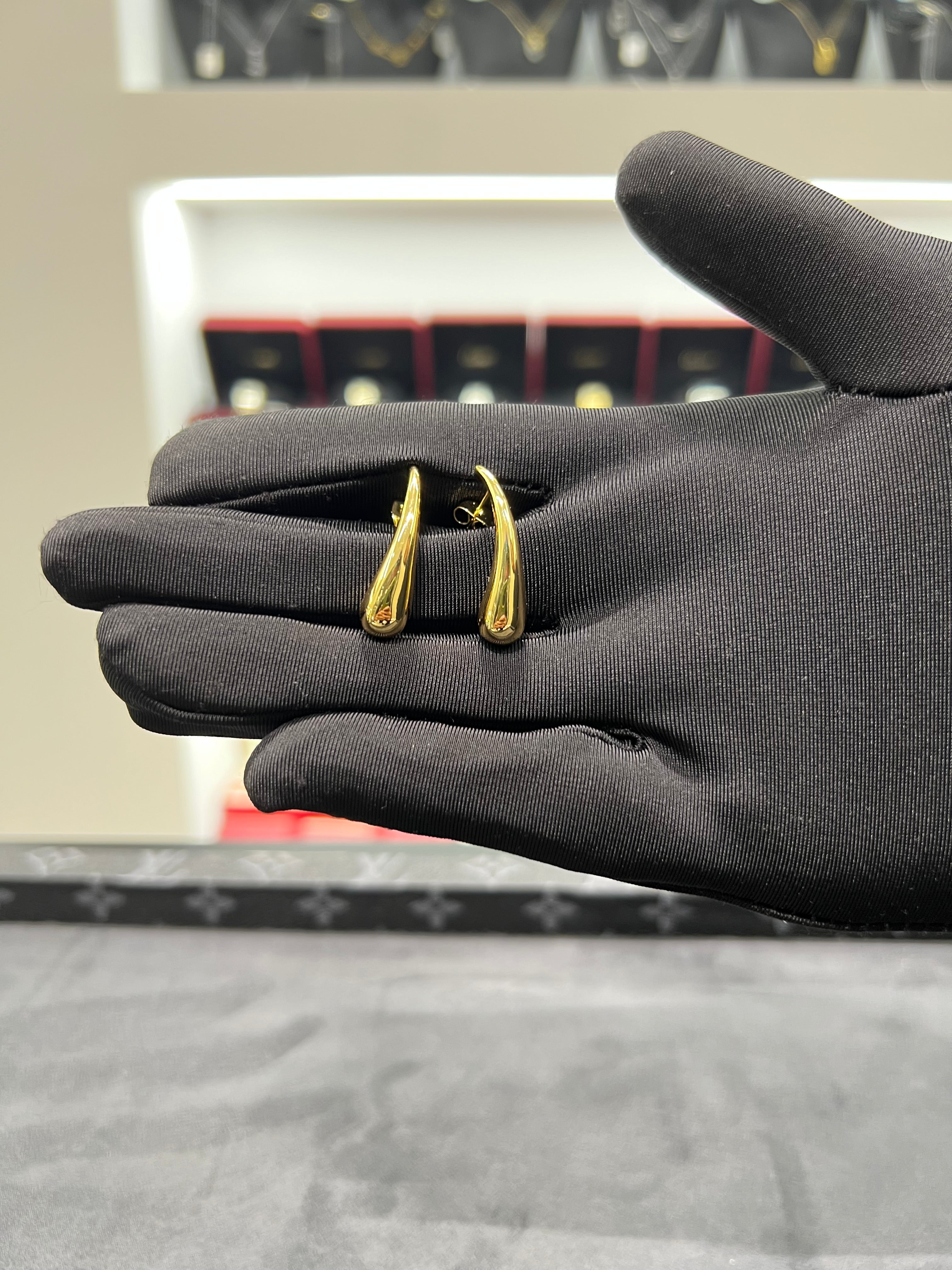 أقراط أذن الدمعه الطويله