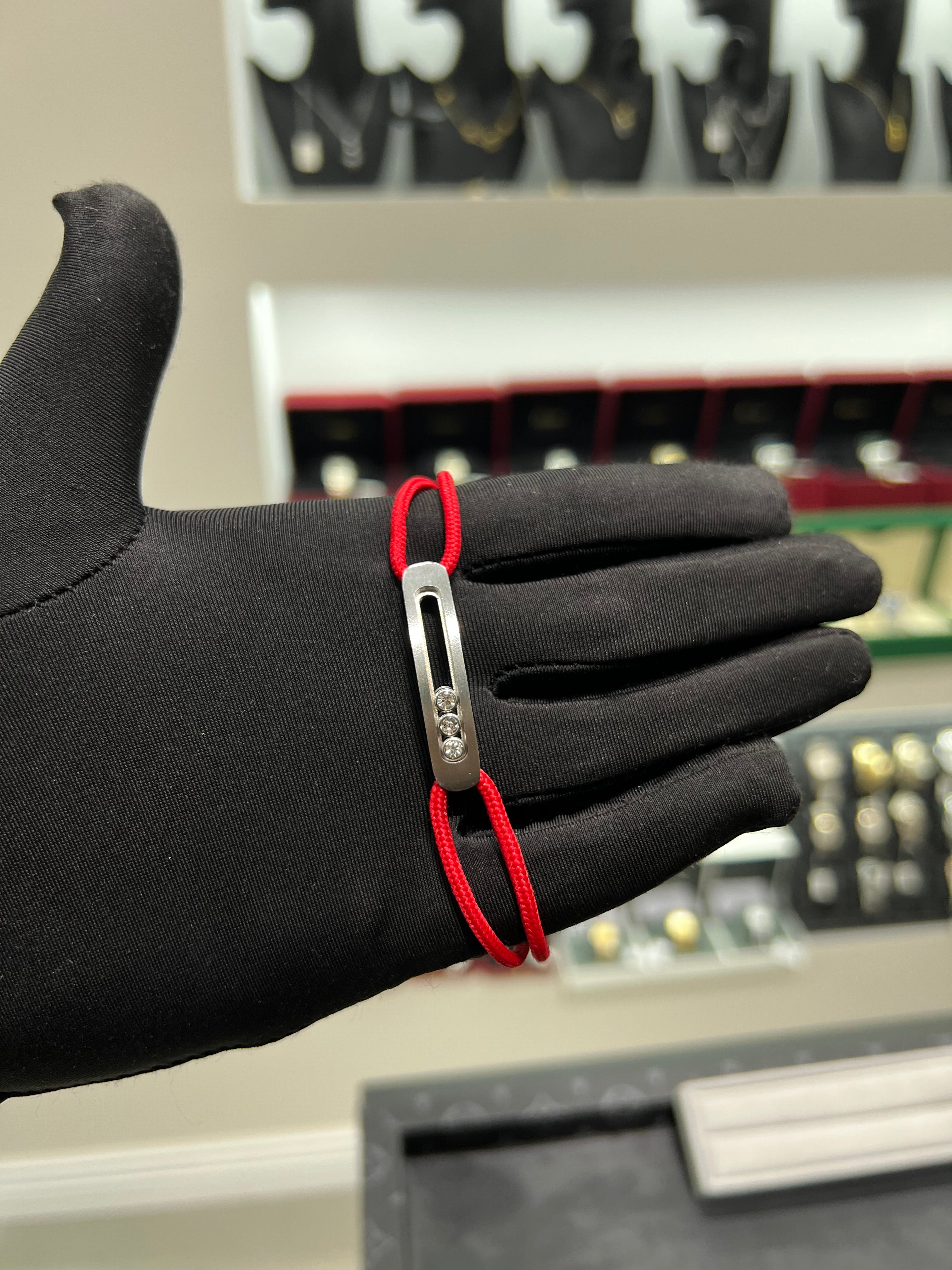 سوار خيط ميسيكا صغيره احمر