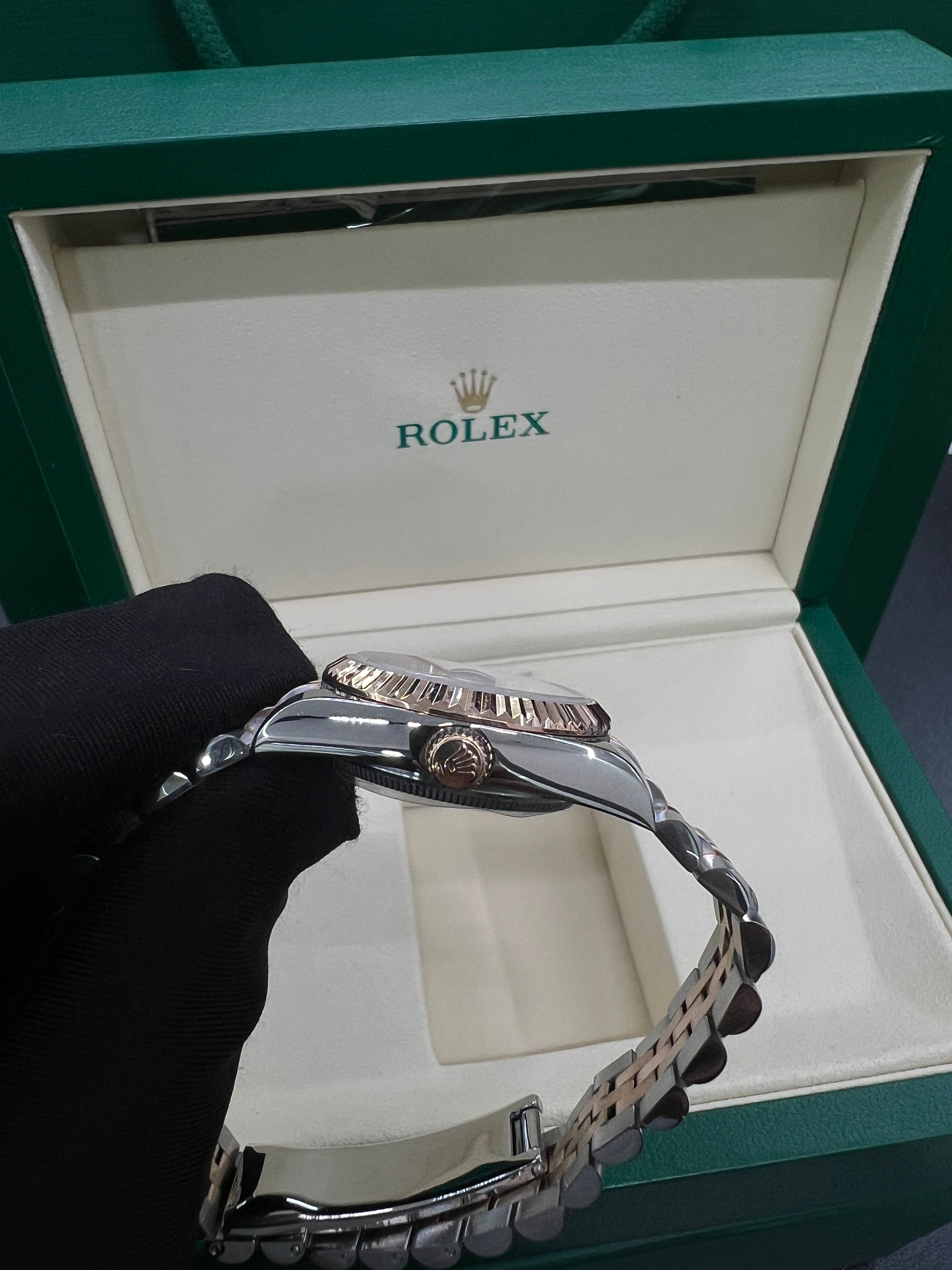 31 Green Dial Diamond Markers – Two Tone Jubilee