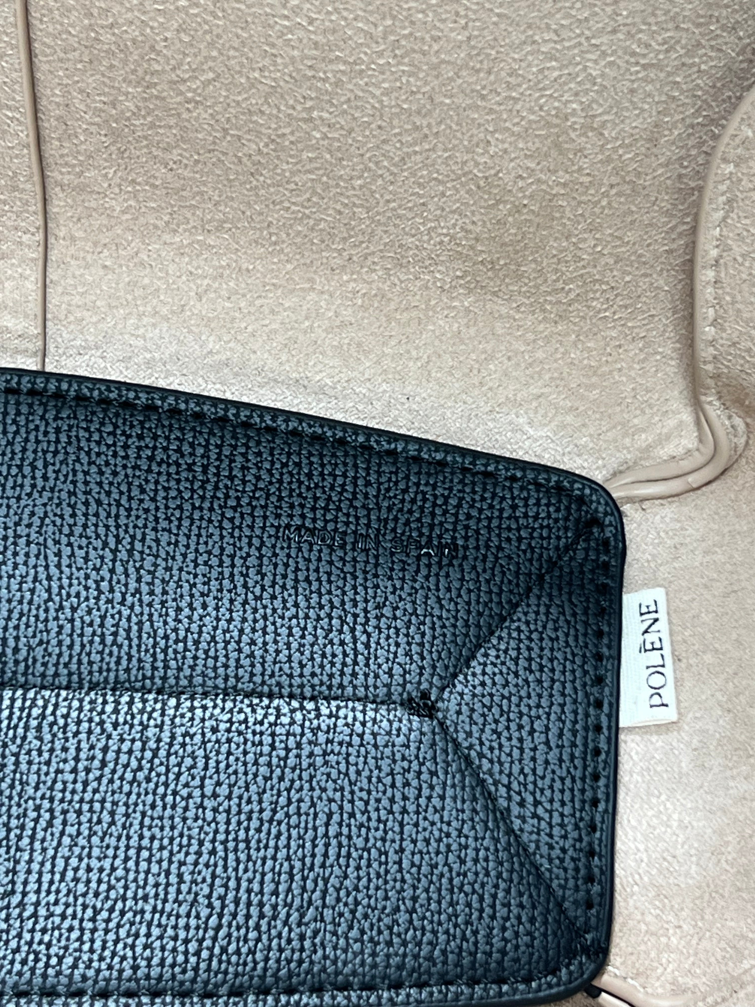 POLĒNĖ CYME BLACK LEATHER LARGE (حجم كبير )