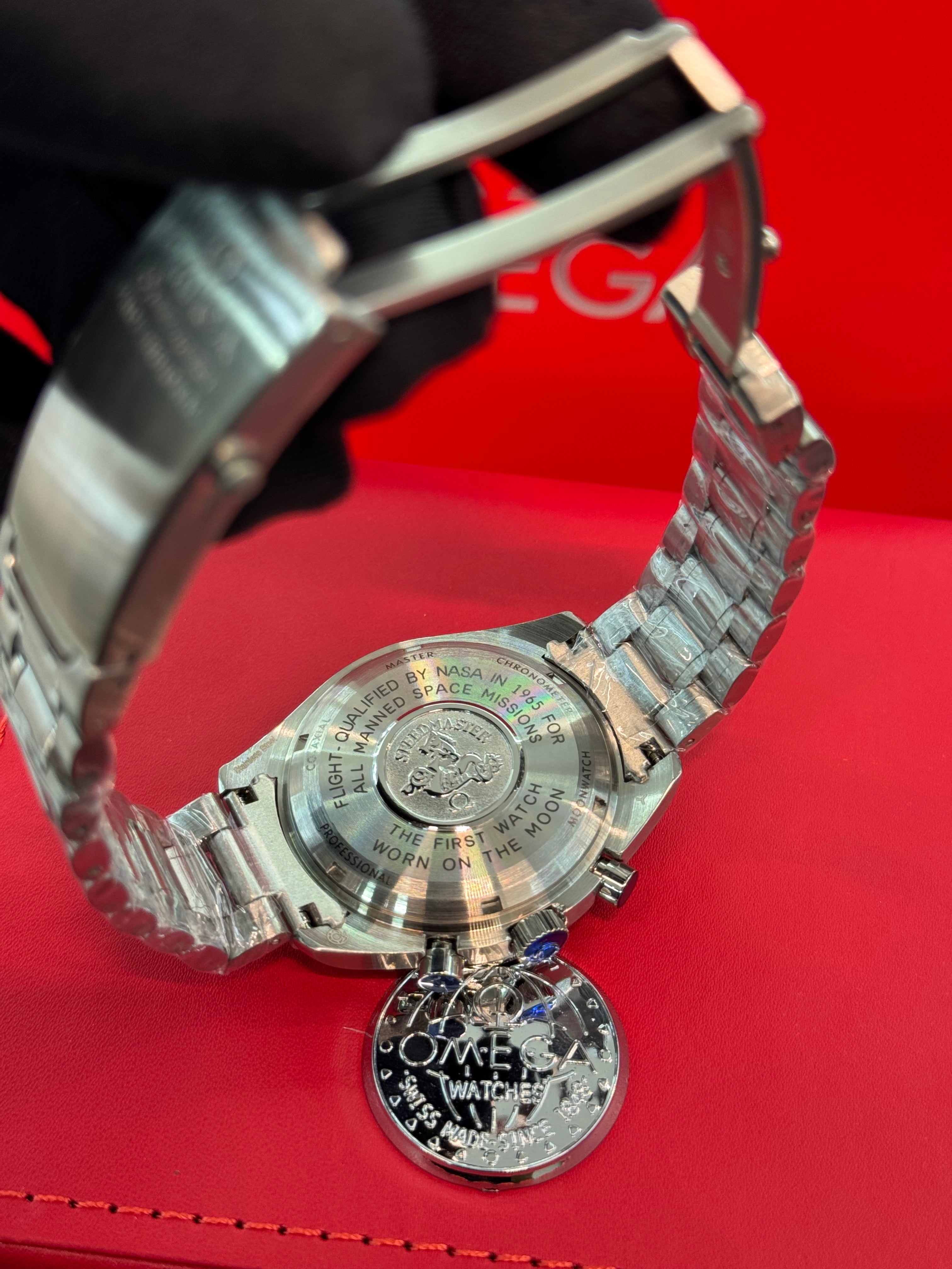Speedmaster Moonwatch Professional Black Dial