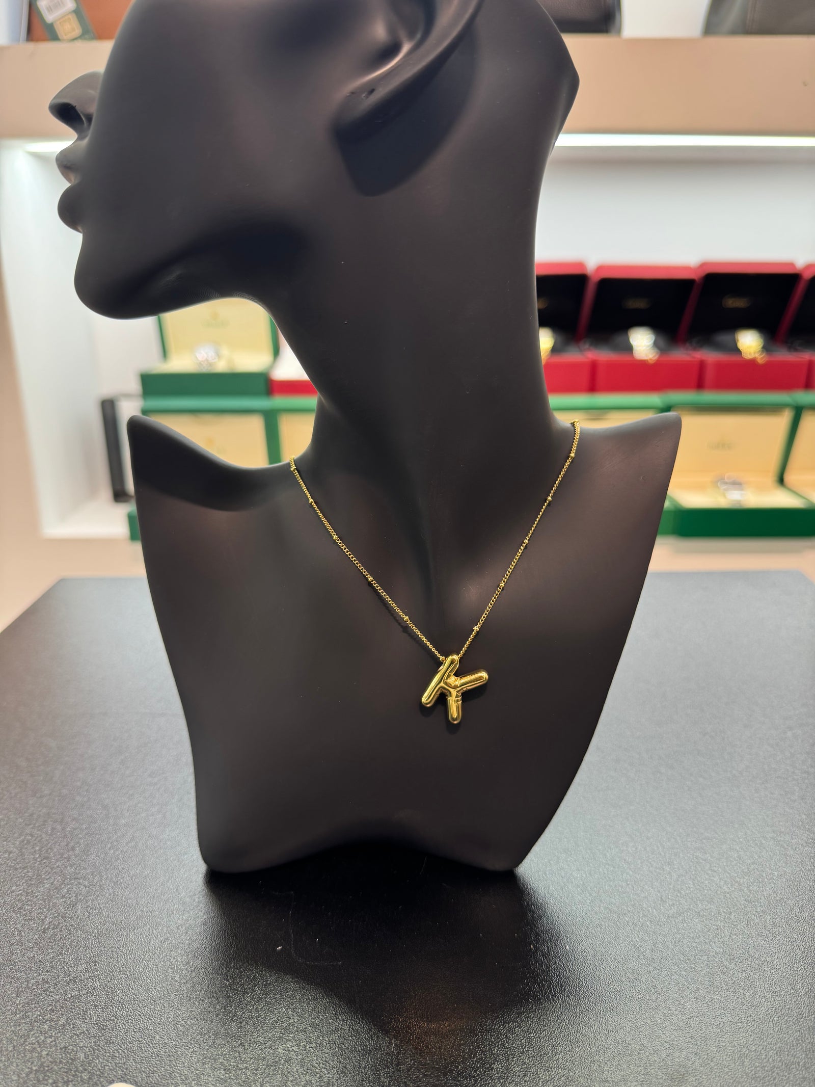 قلادة إنيشال بالحرف | Initiale Letter Necklace