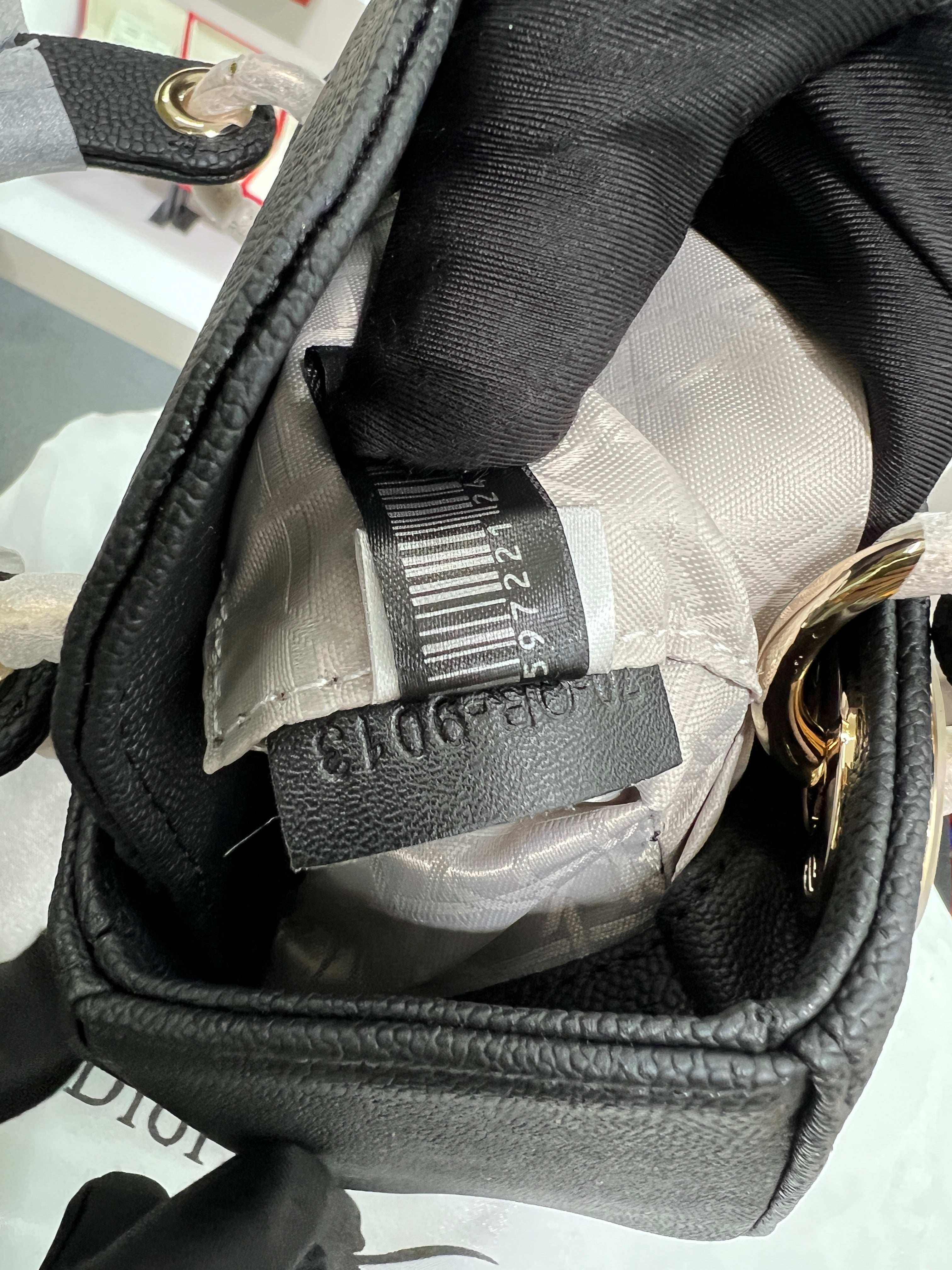 Lady mini – Black Grained Calfskin