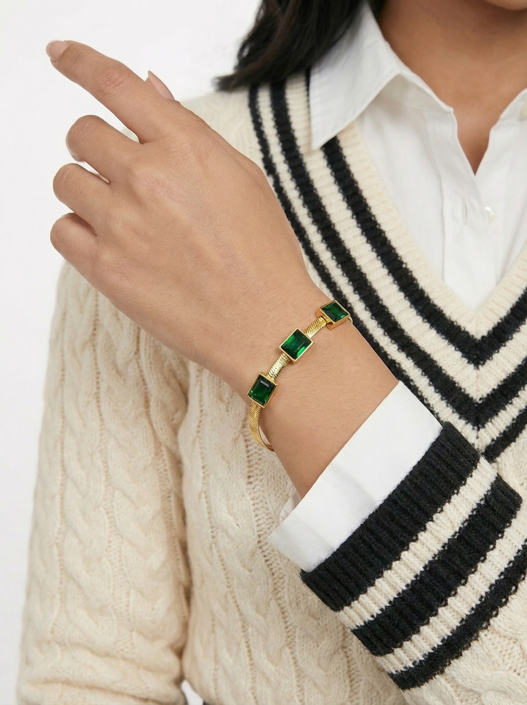 انسيال التلاثي بحجر الراين الاخضر