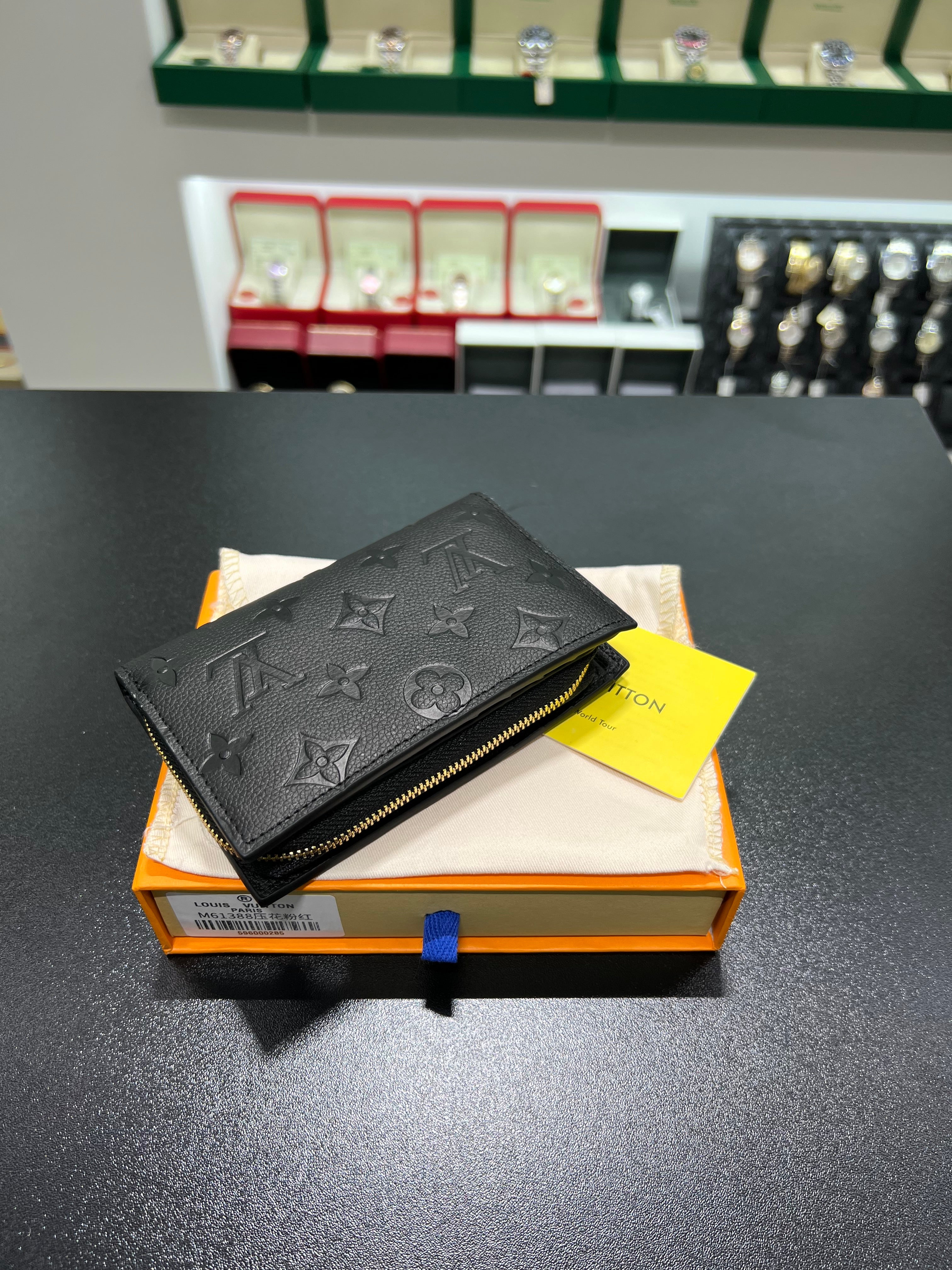 Monogram Empreinte big size black