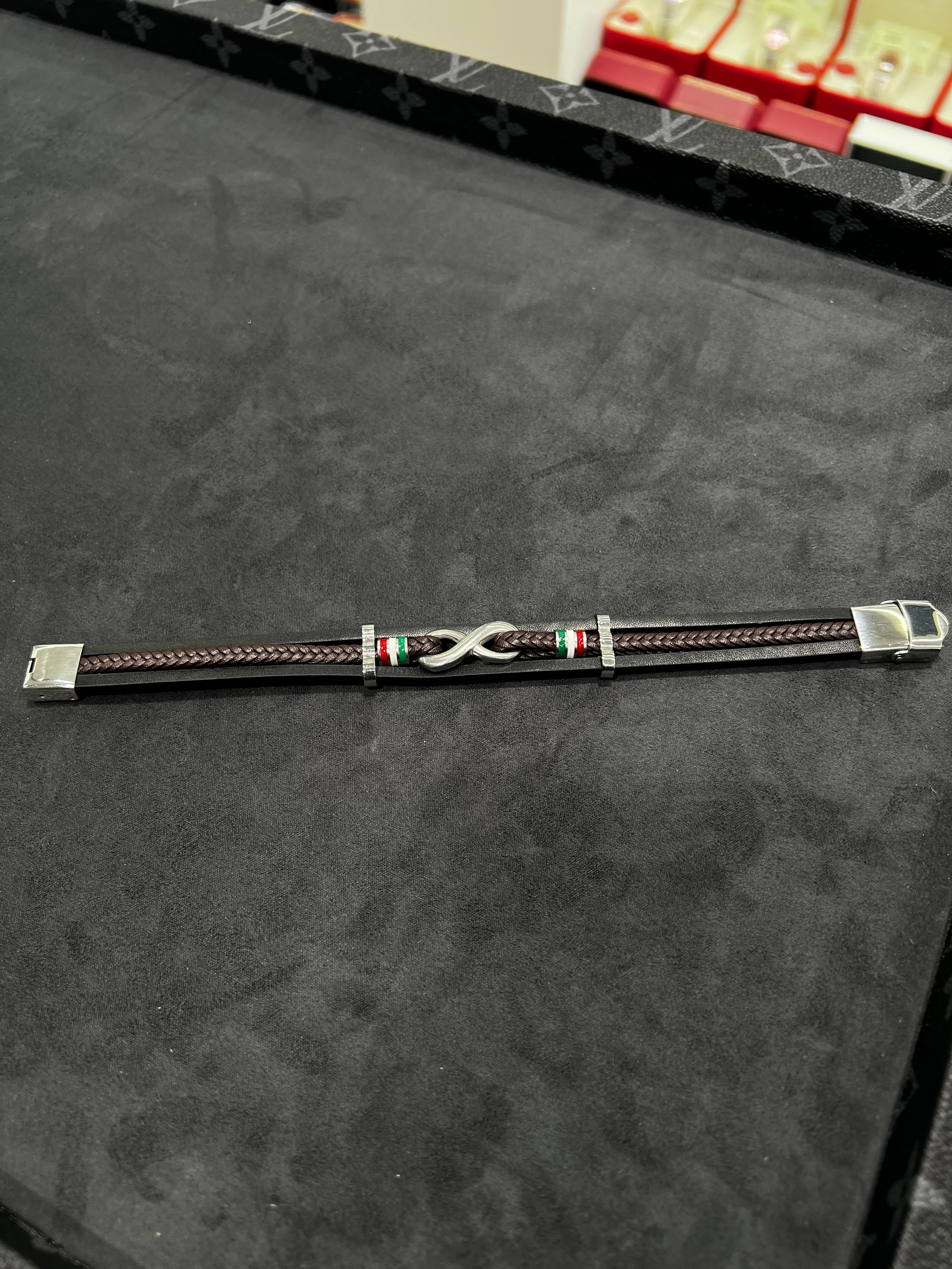 سوار جلّد إنفينيتي فضي