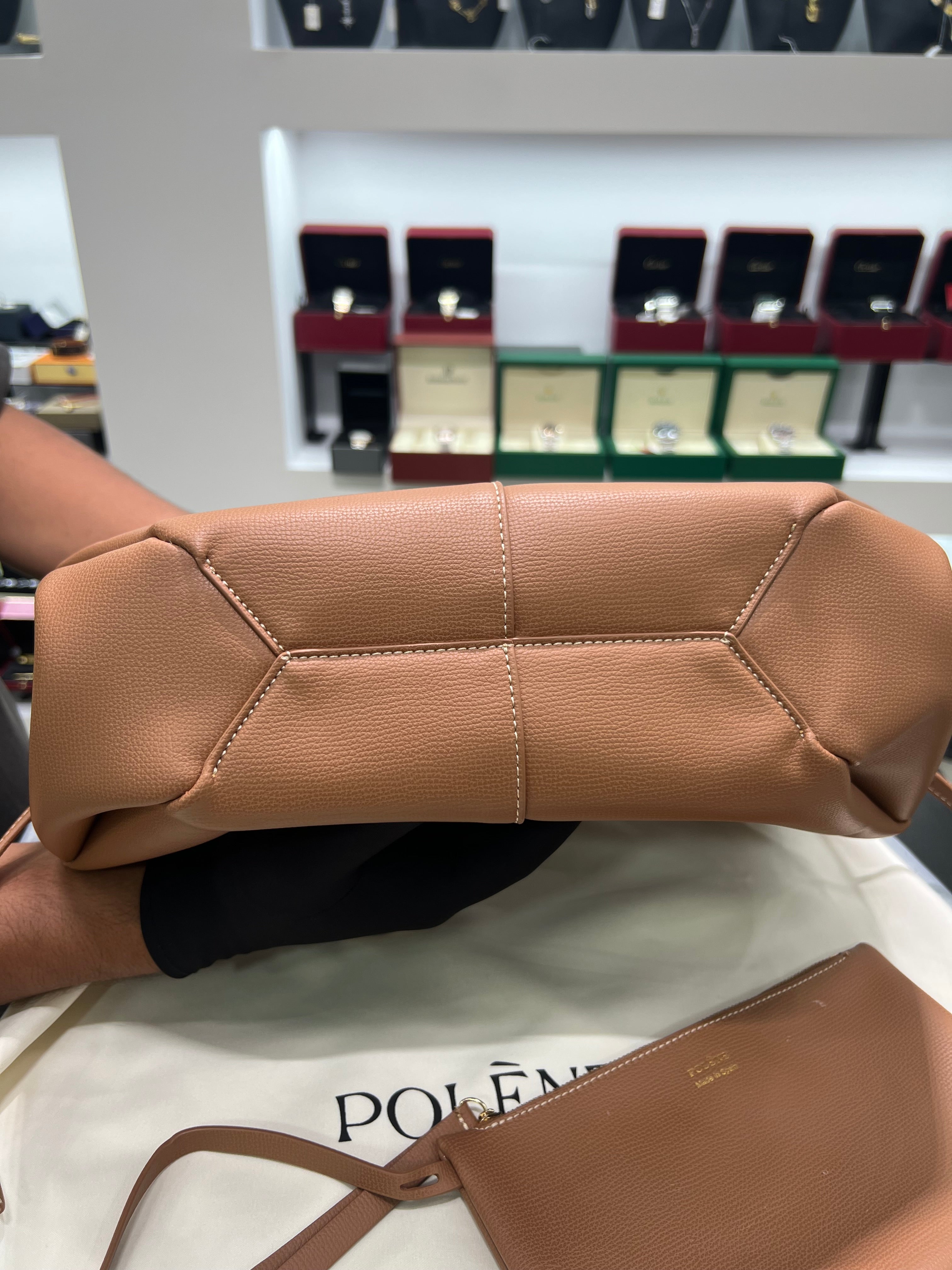 POLĒNĖ CYME BROWN LEATHER LARGE (حجم كبير )